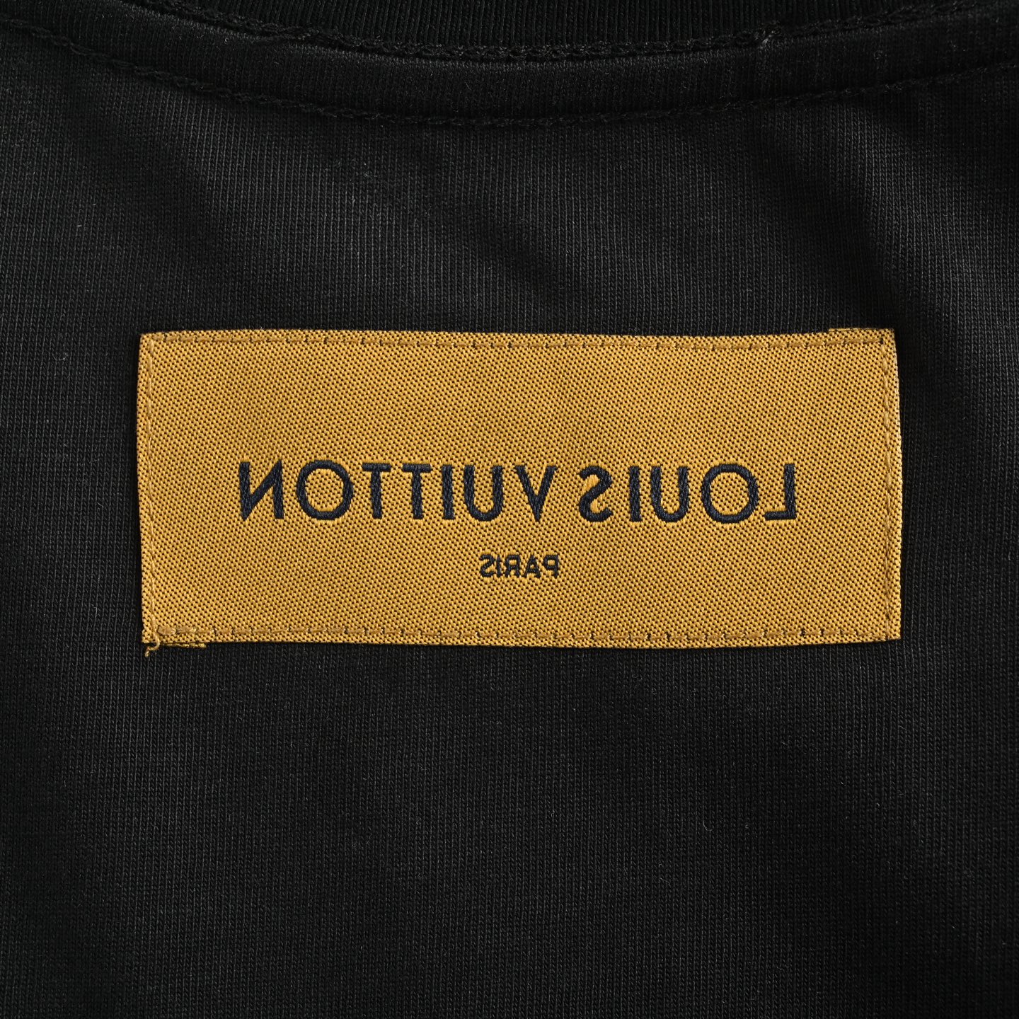 Louis Vuitton 25ss collar stitching logo laminated short sleeves