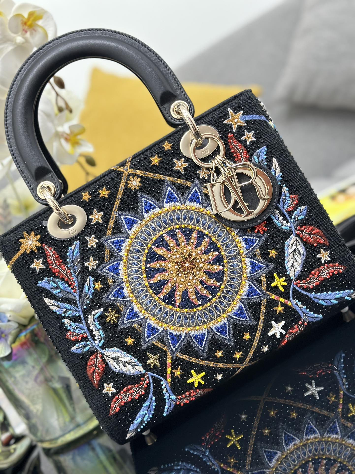 Dior Lady Dior five-grid embroidered star and moon beads Lady Dior bag M0565