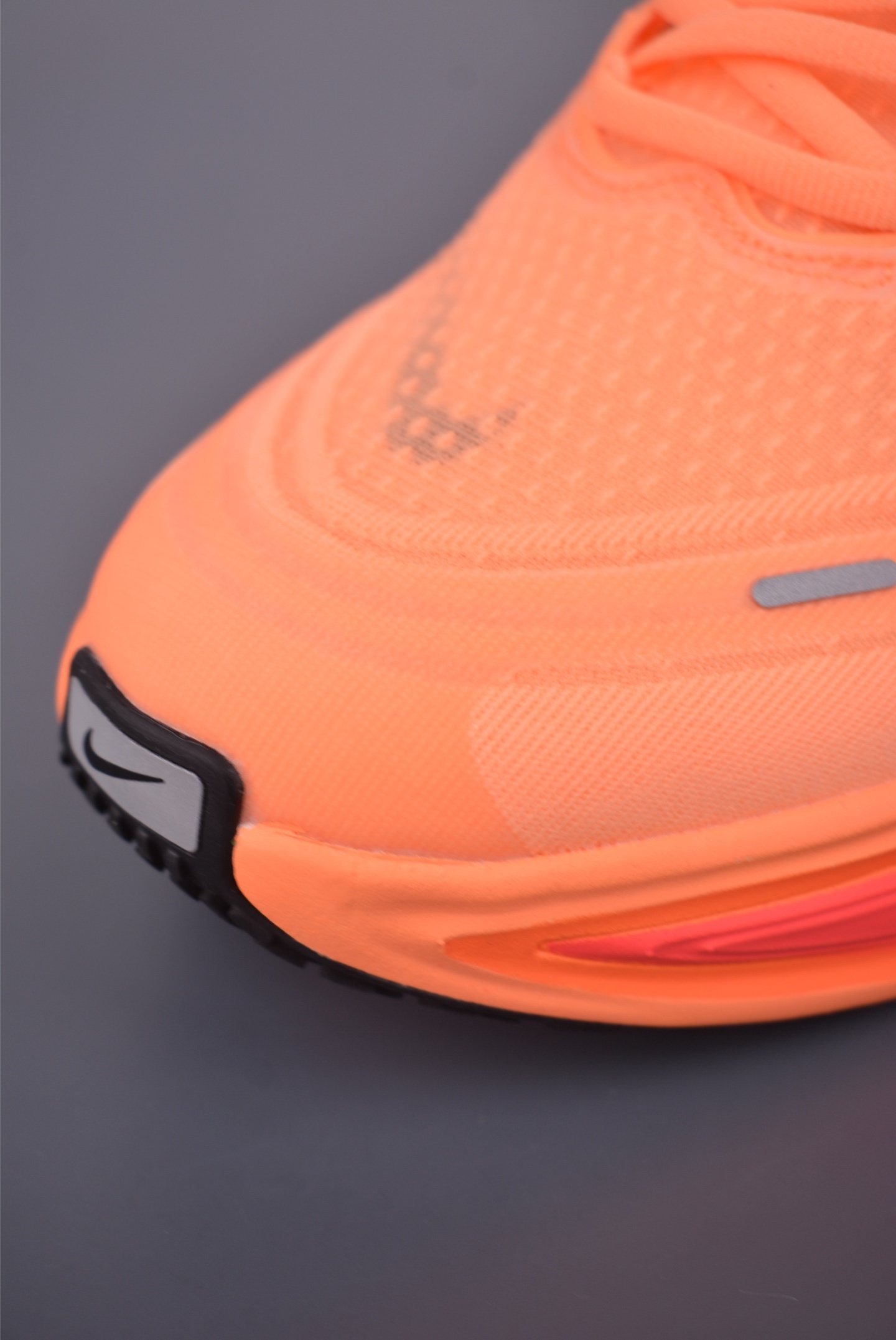 Nike Air Zoom Vomero Plus 