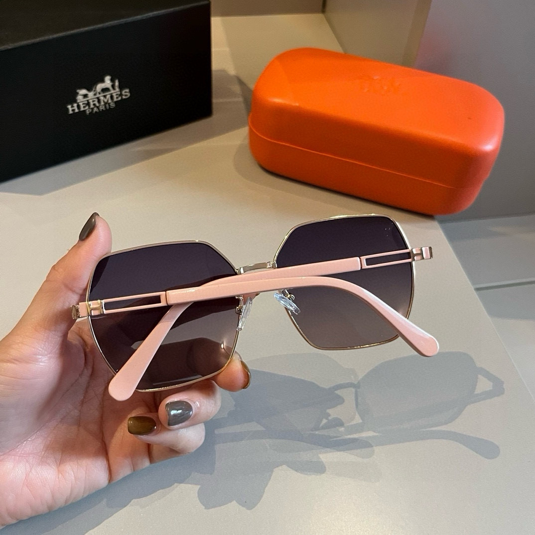 Hermes Square Frame Sunglasses