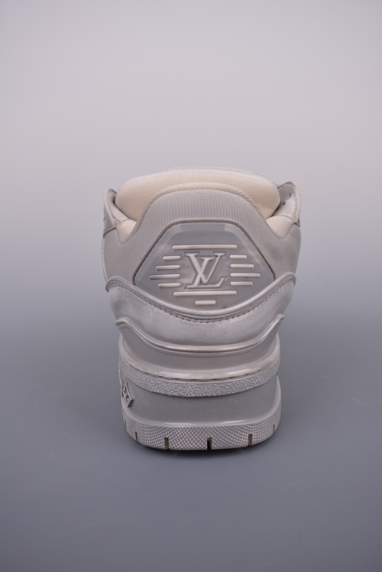 Louis Vuitton Trainer Maxi Low Sneaker Dark Grey Distressed