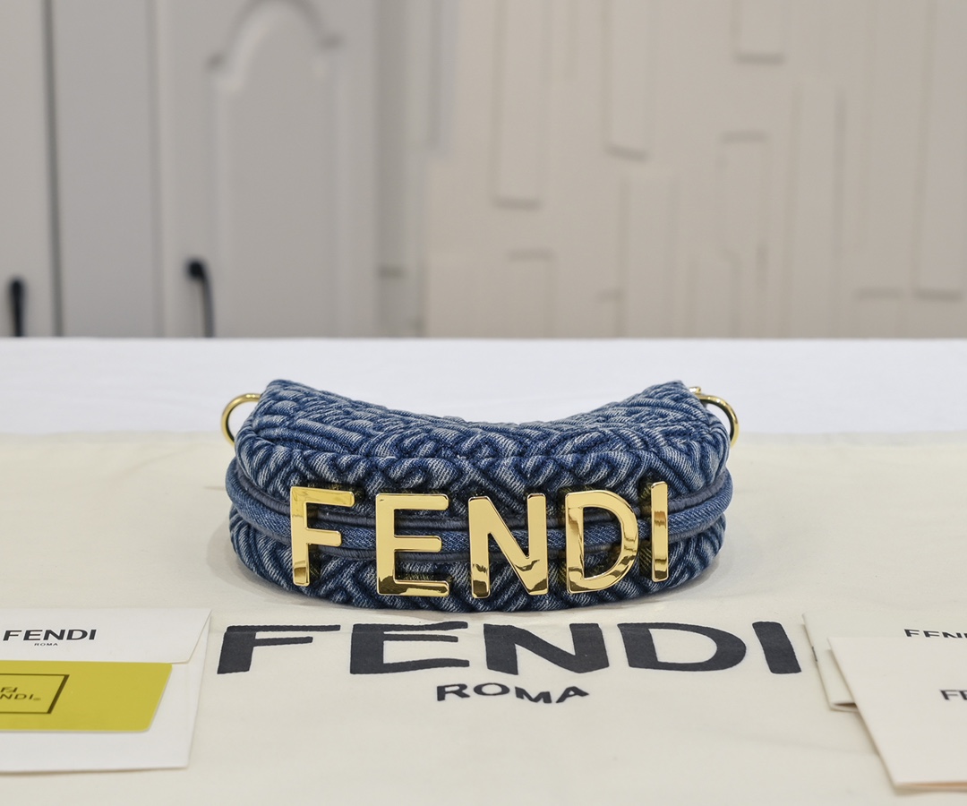 FENDI gray underarm mini bag 2186