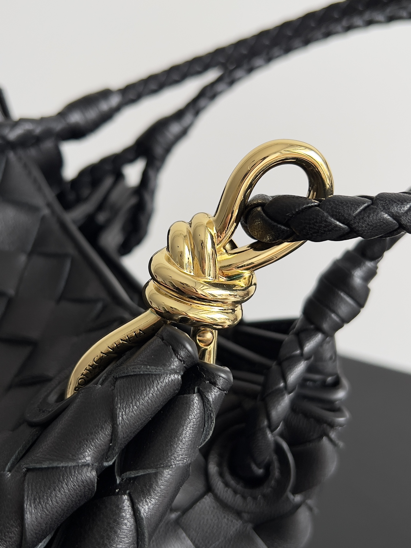 Bottega Veneta parachute handbag 796569