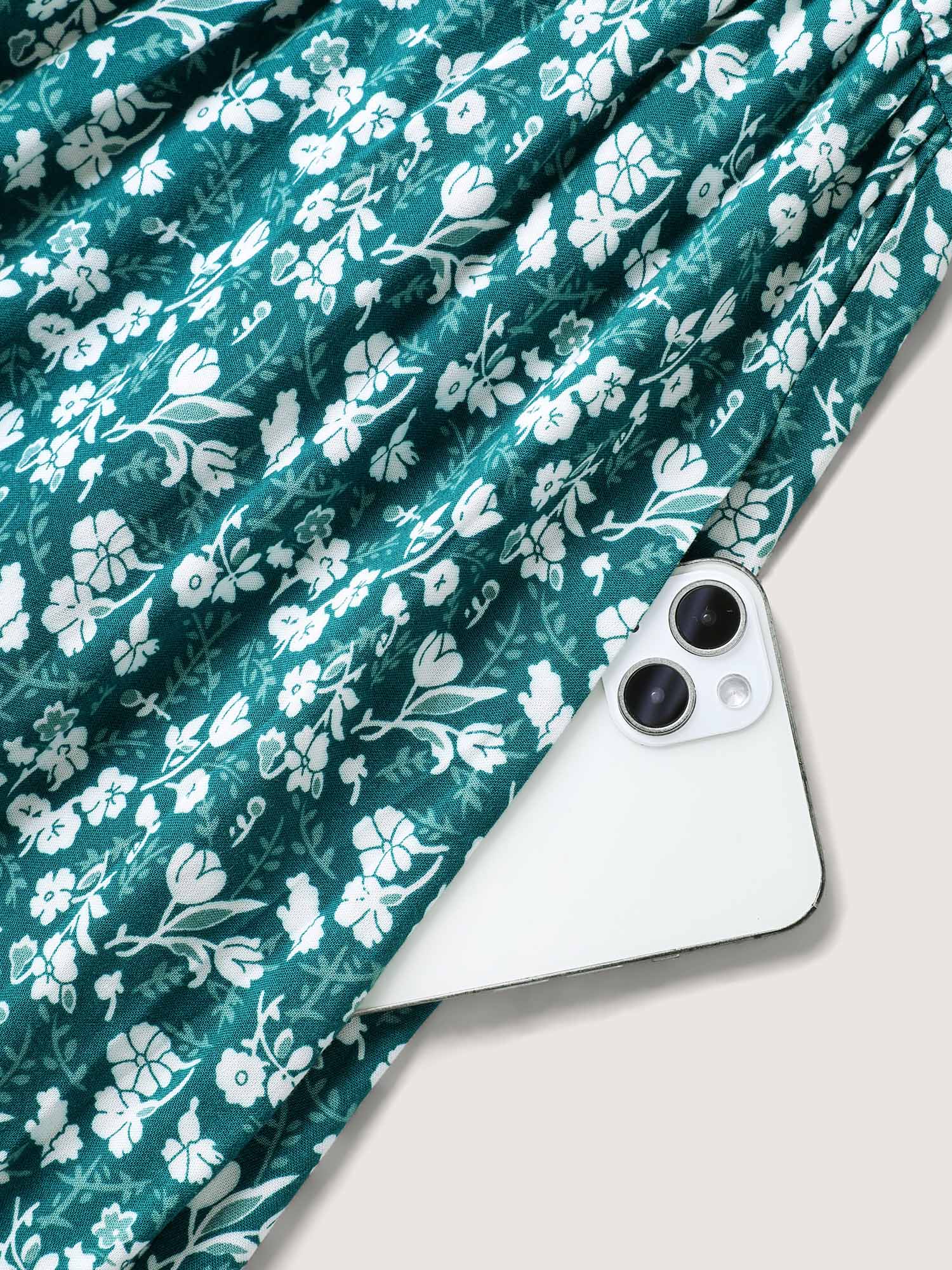 Rayon Ditsy Floral Print Pockets Midi Dress