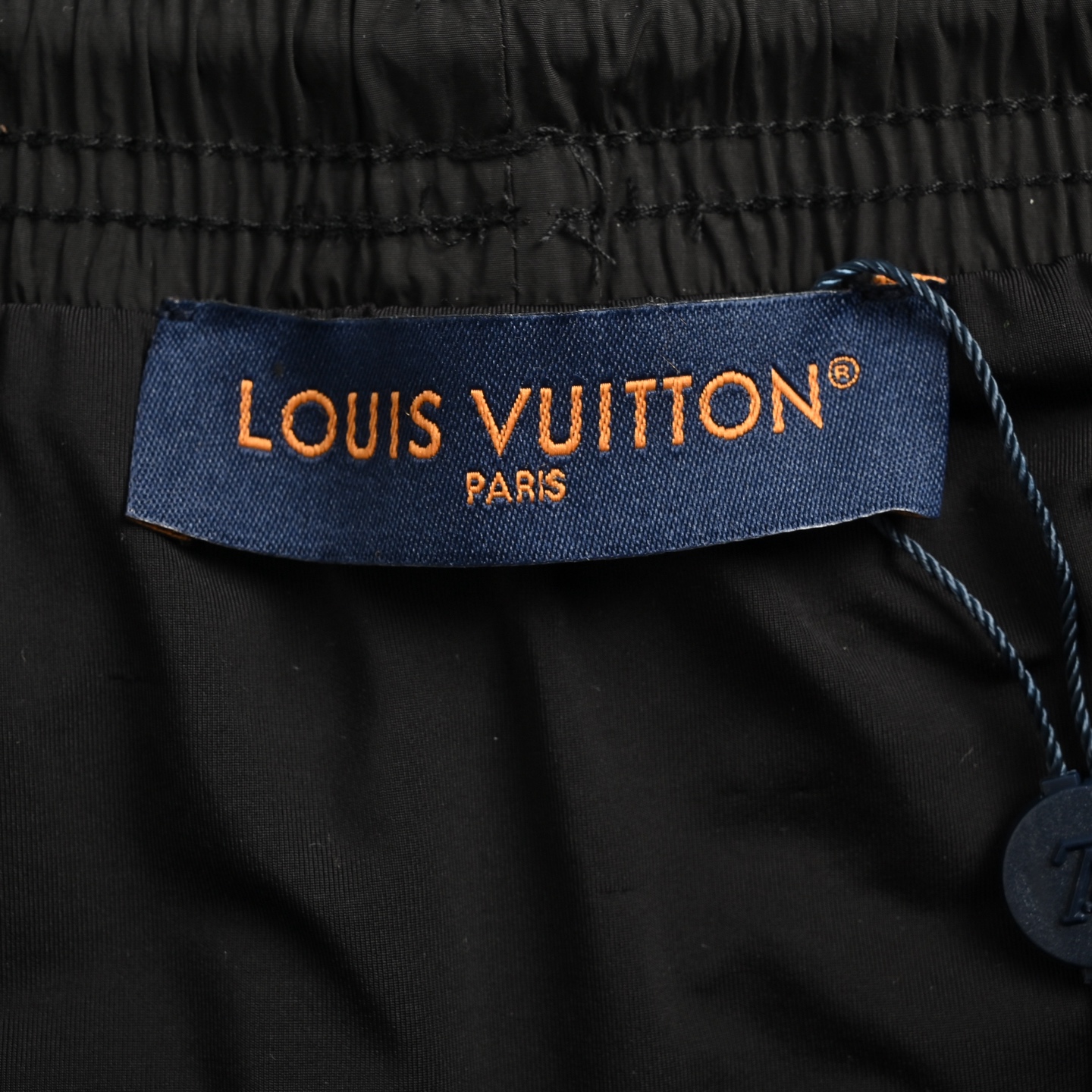 Louis Vuitton 25ss gradient embroidered small logo beach shorts
