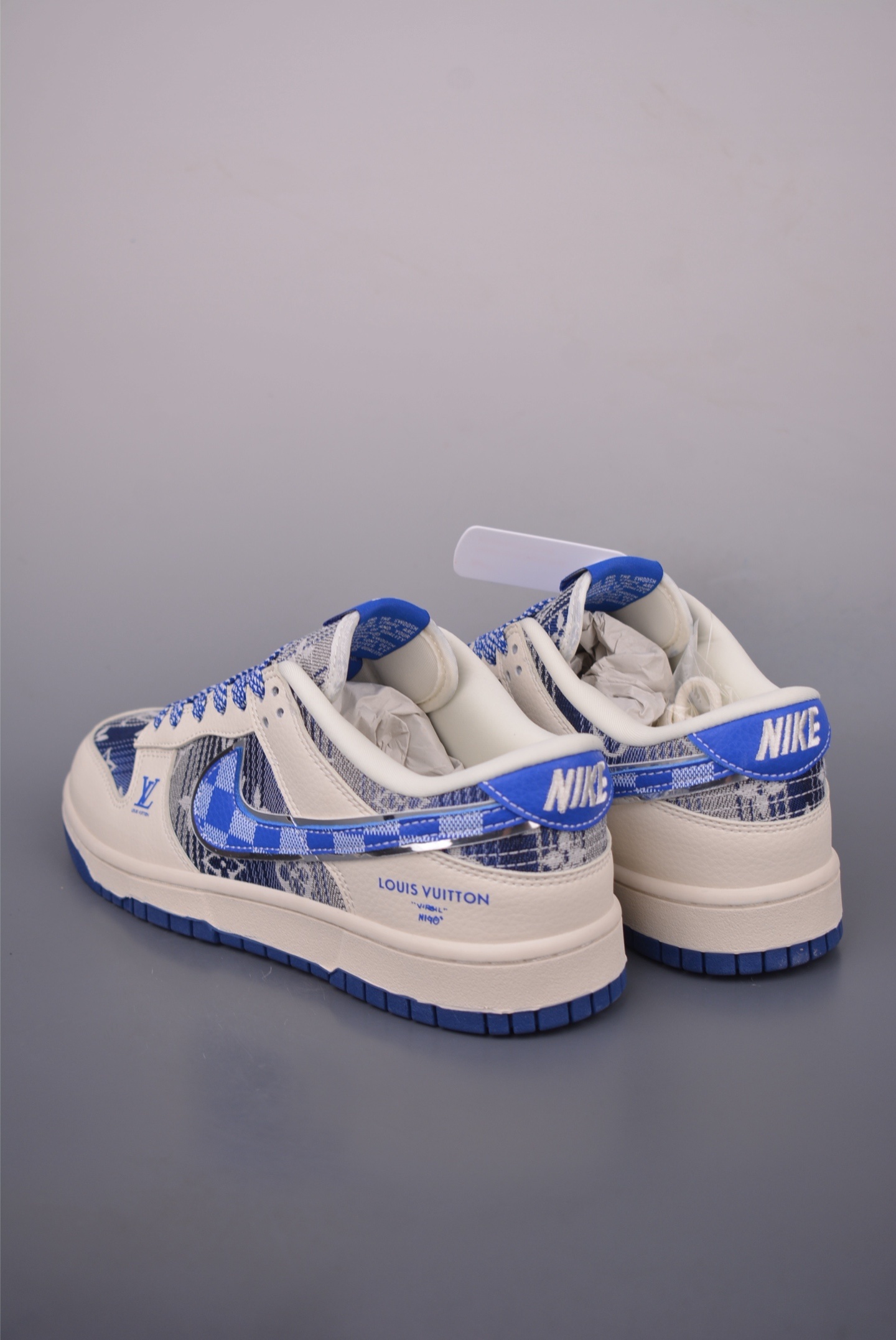 LV x Nike SB Dunk Low 