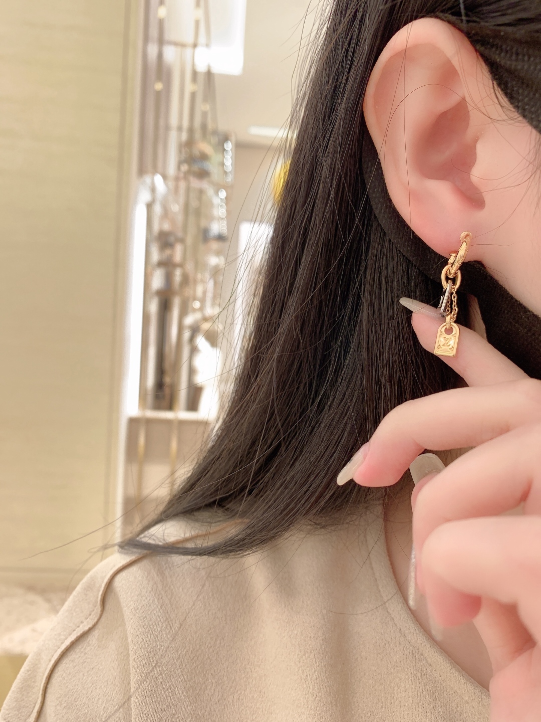 Louis Vuitton Multi-element Earrings