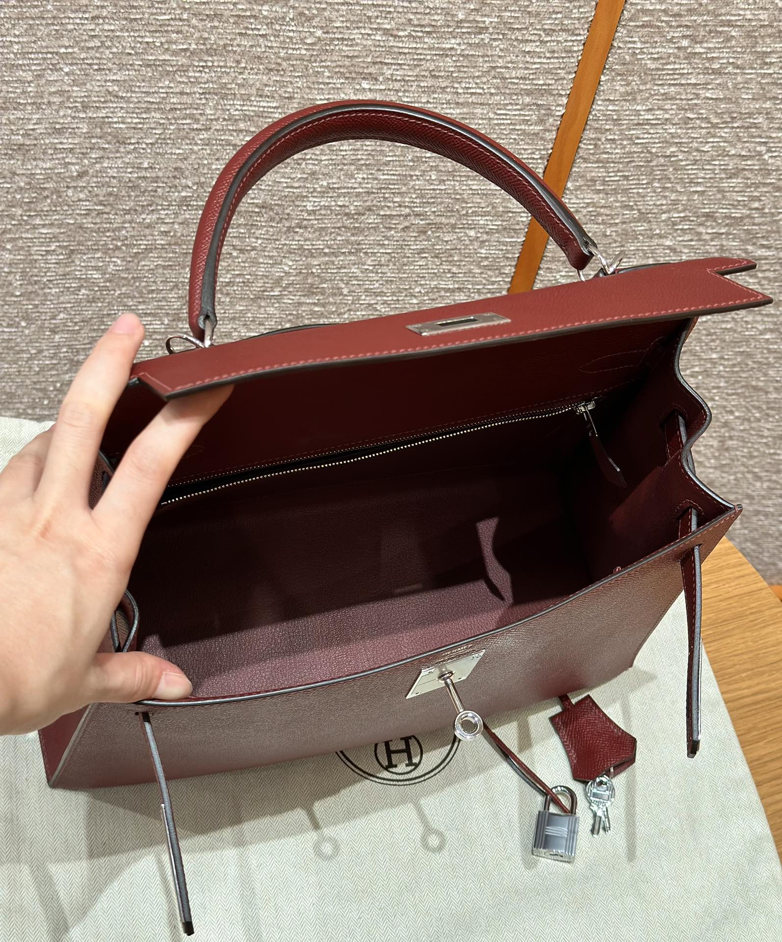 Hermès Kelly 55Rouge H (Handmade to order)