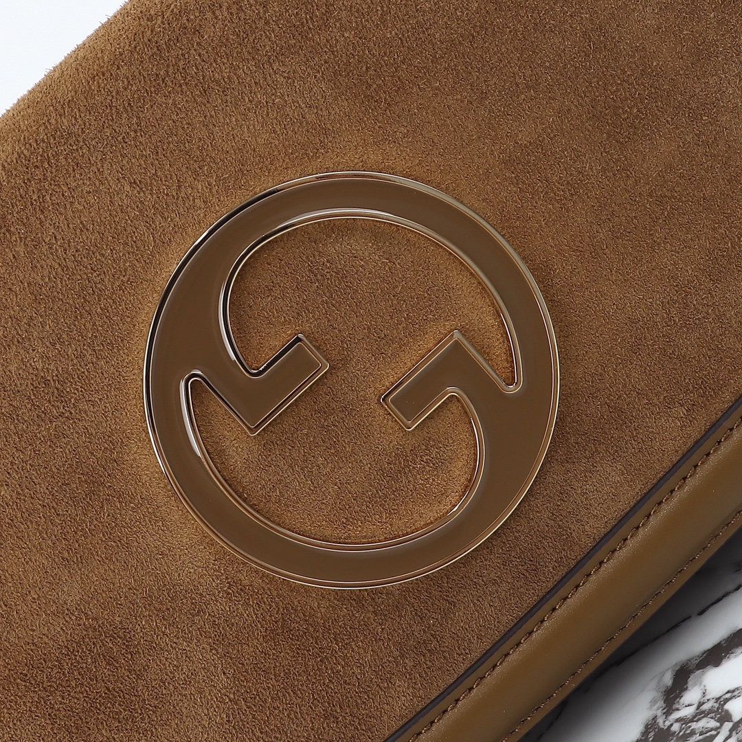 Gucci Blondie Medium Shoulder Bag 815715 CAAAU 2808