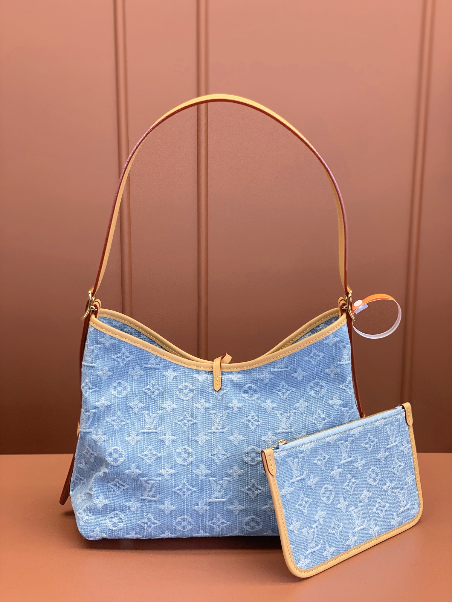 Louis Vuitton CARRYALL Small Handbag M11462