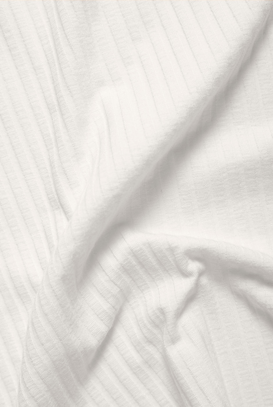 Blusa de cuello alto blanca