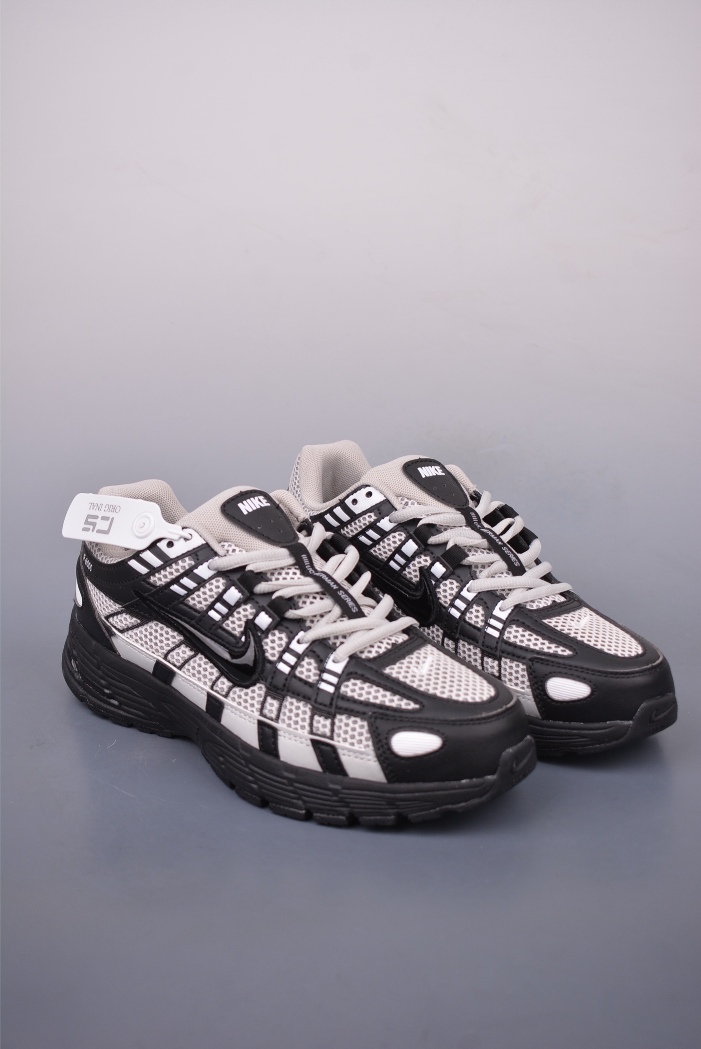 Nike P-6000 Premium Running Shoes Black and White Oreo HJ3488-002