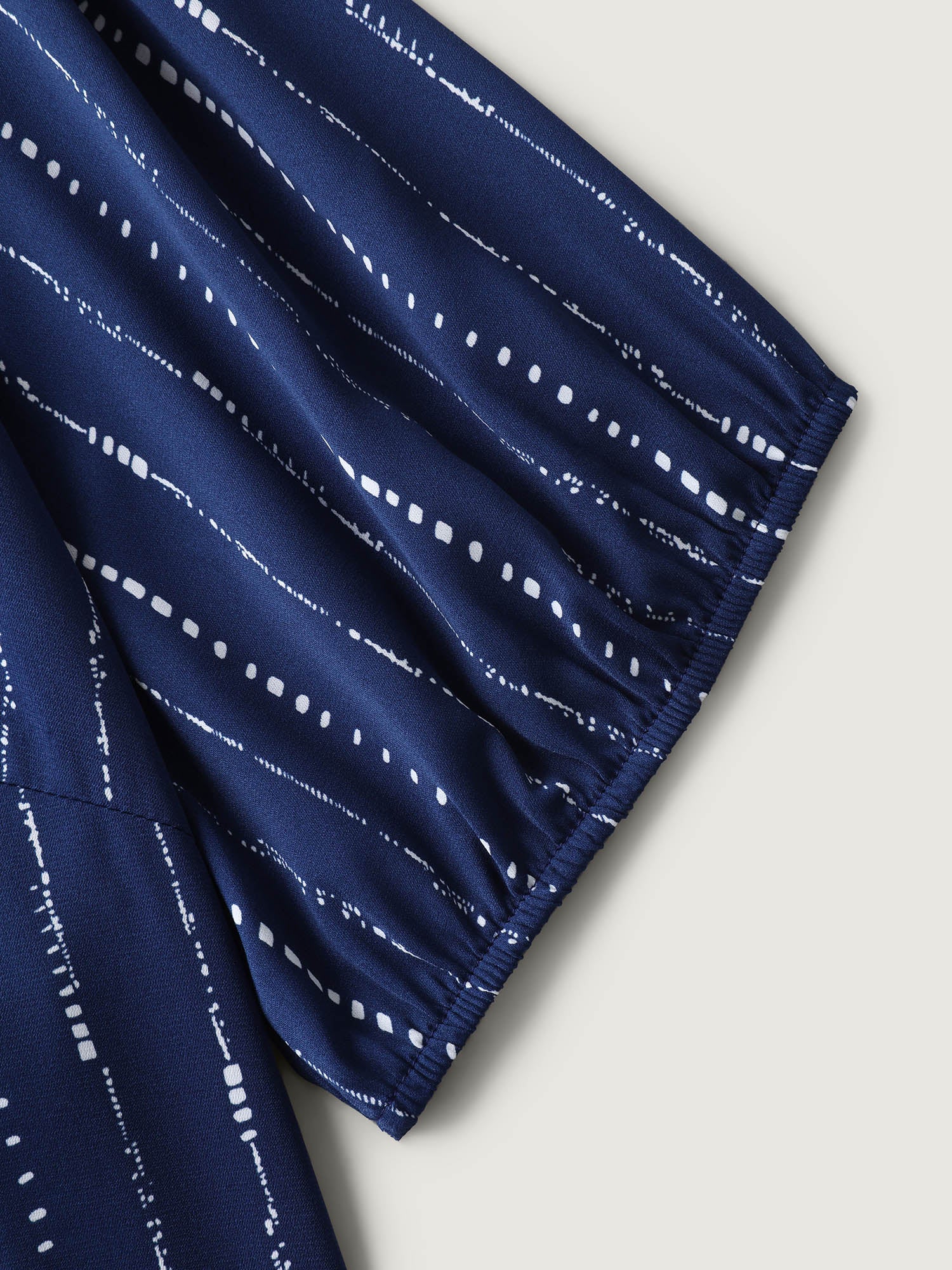 Textured Notched Collar Tie Puffy Blouse