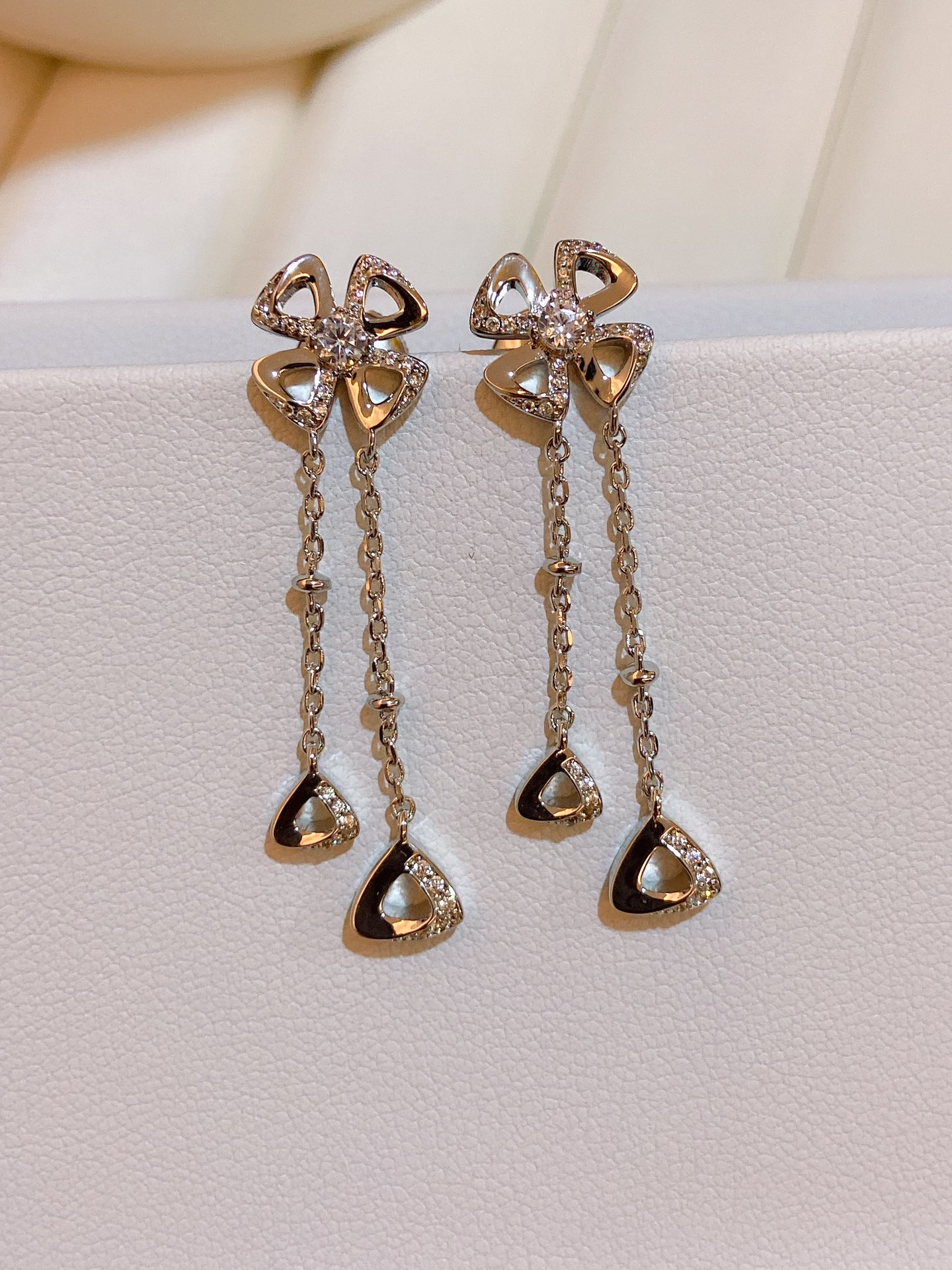 Bvlgari Blooming Flower Earrings