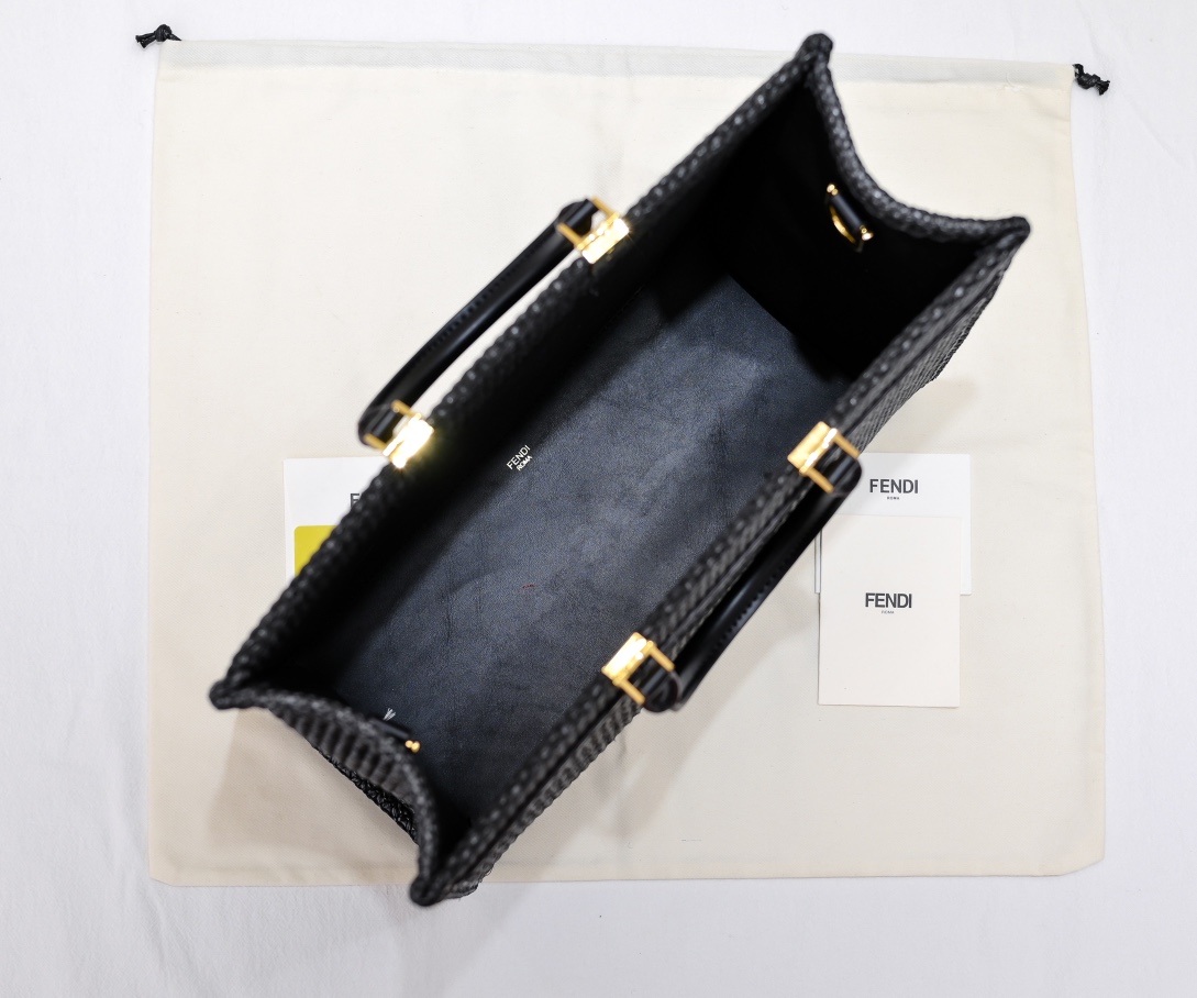 FENDI Sunshine Summer Straw Shopping Bag 80108