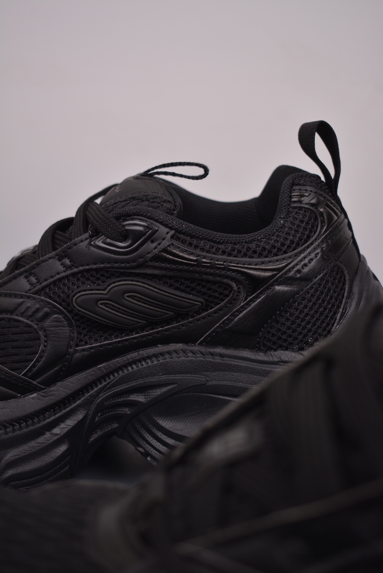 BALENCIAGA Cargo Sneaker 10XL Black Warrior