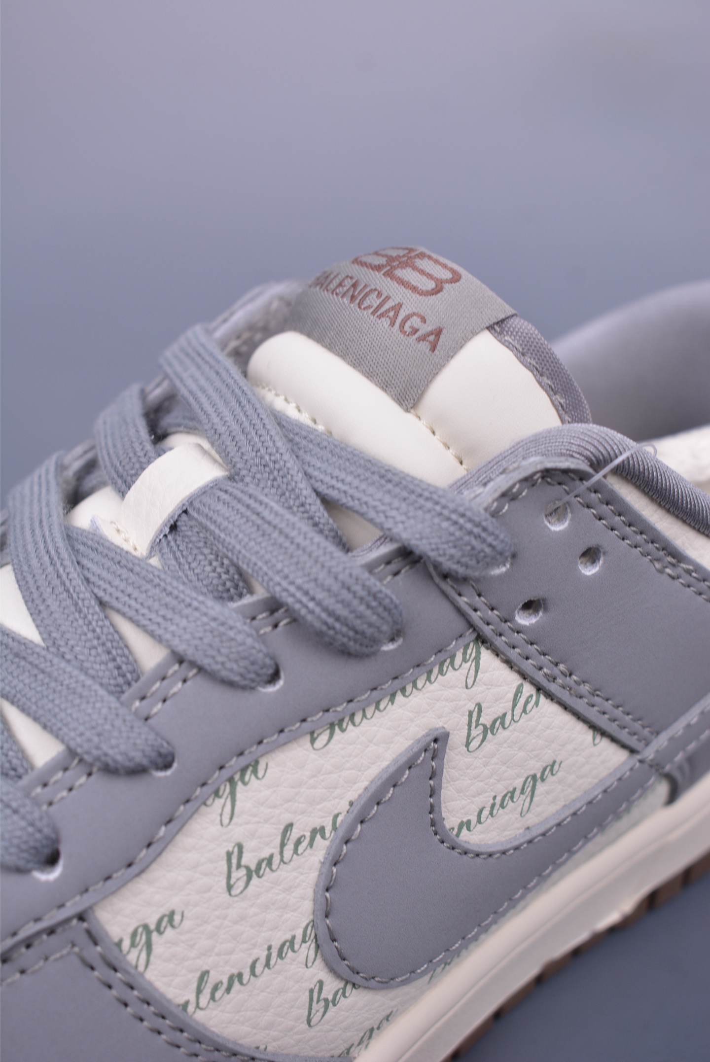 Balenciaga x Nike SB Dunk Low sneakers Gray and White Print XD1588-205
