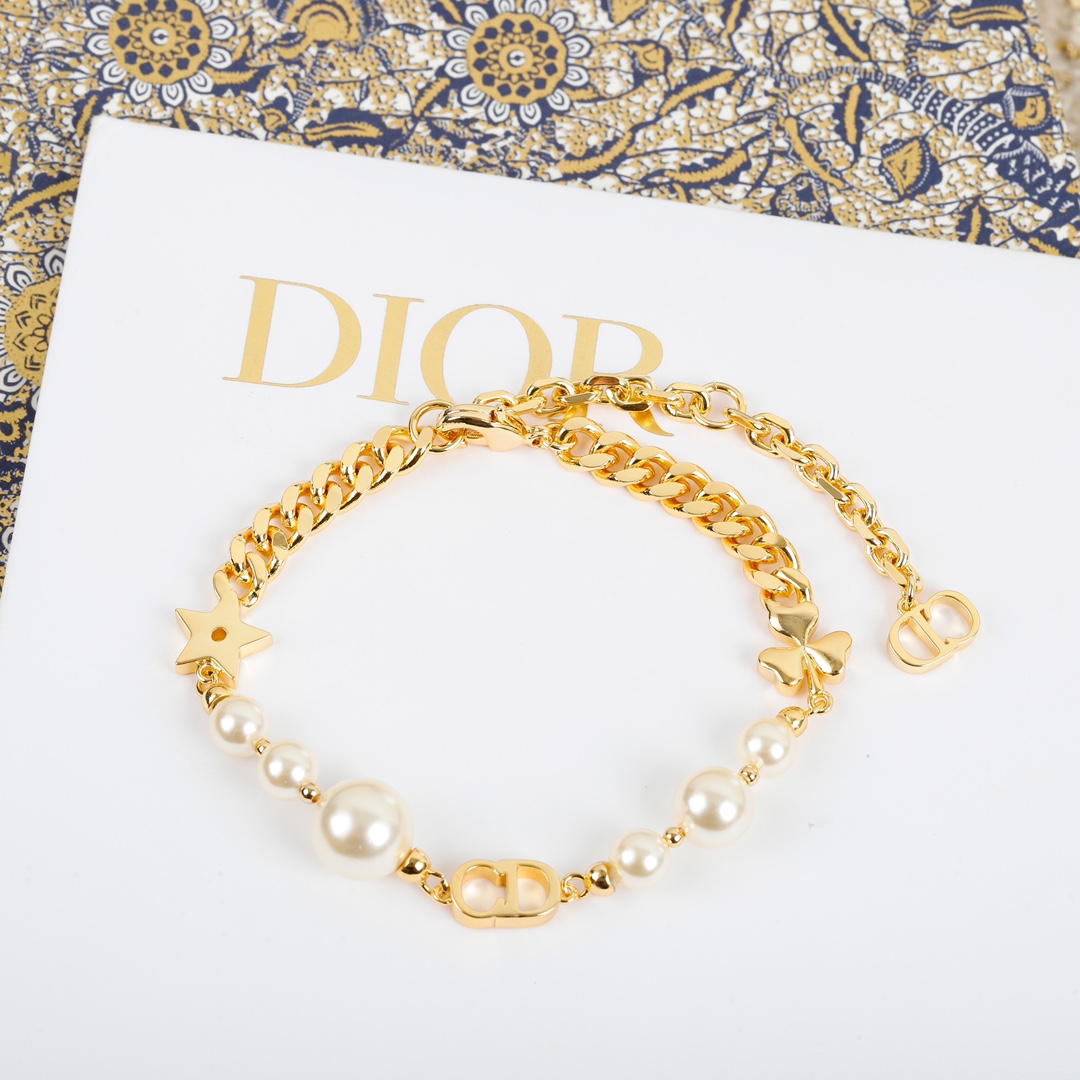 Dior CD pearl chain bracelet