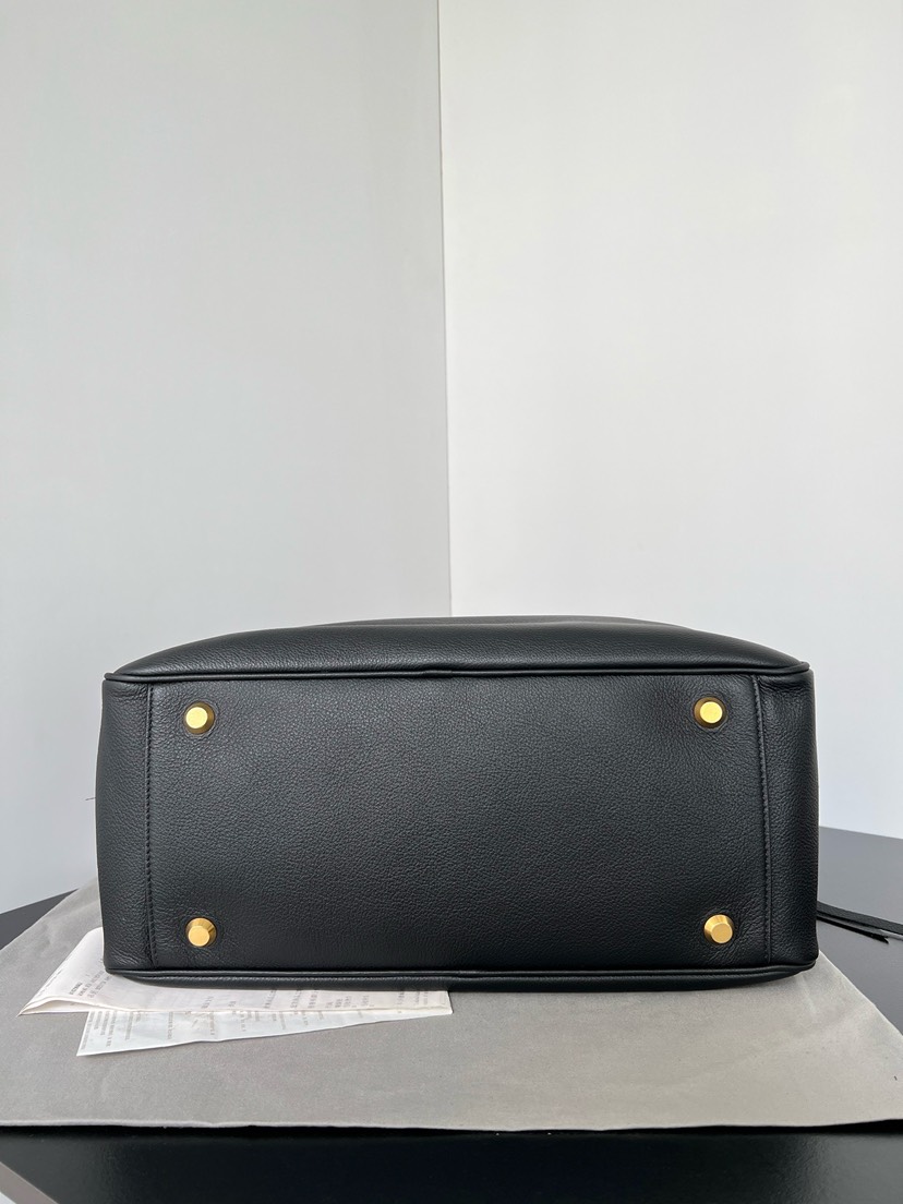 Balenciaga Carrie Small Bowling Bag