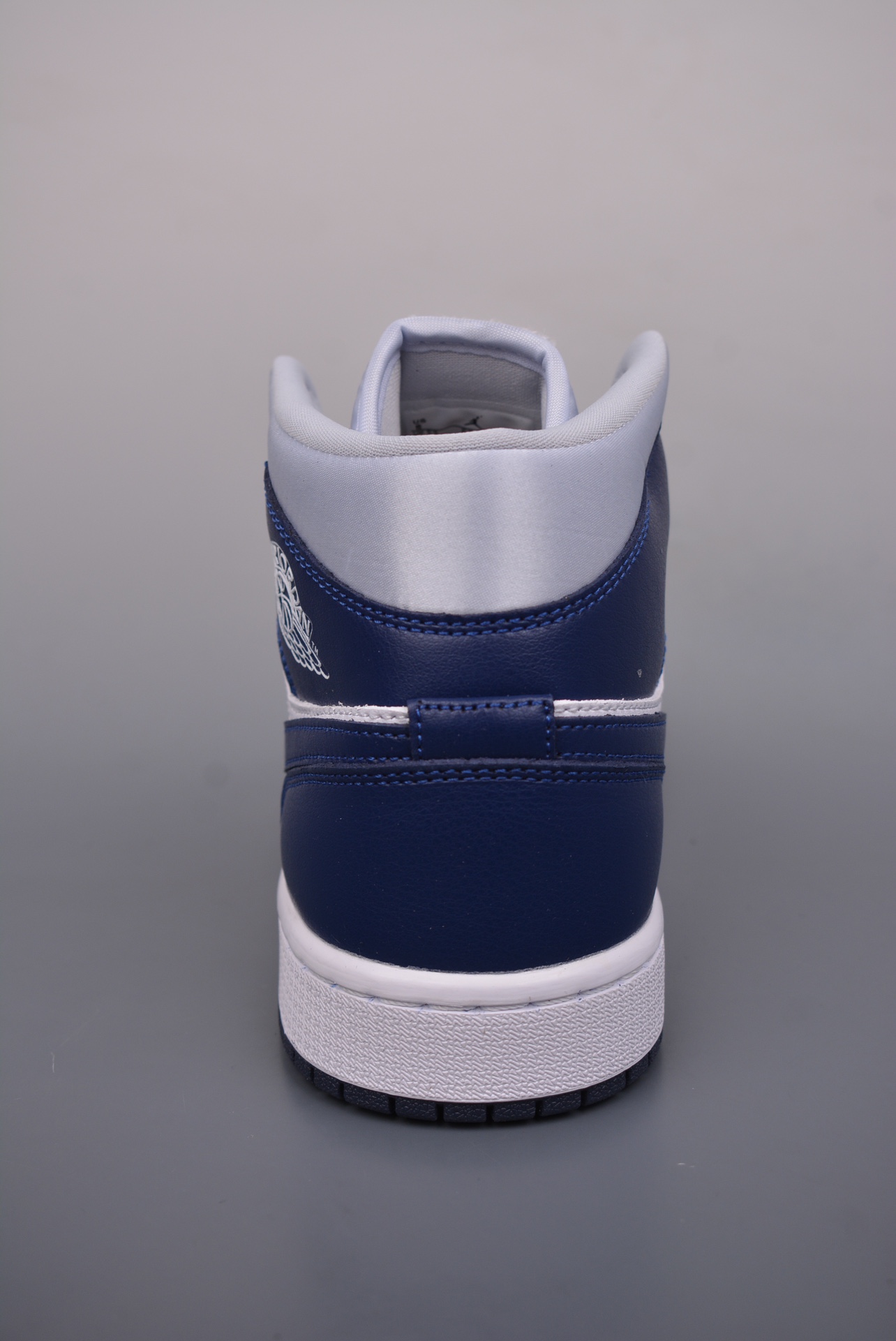 Air Jordan 1 Mid Silk Blue  FZ8777-044