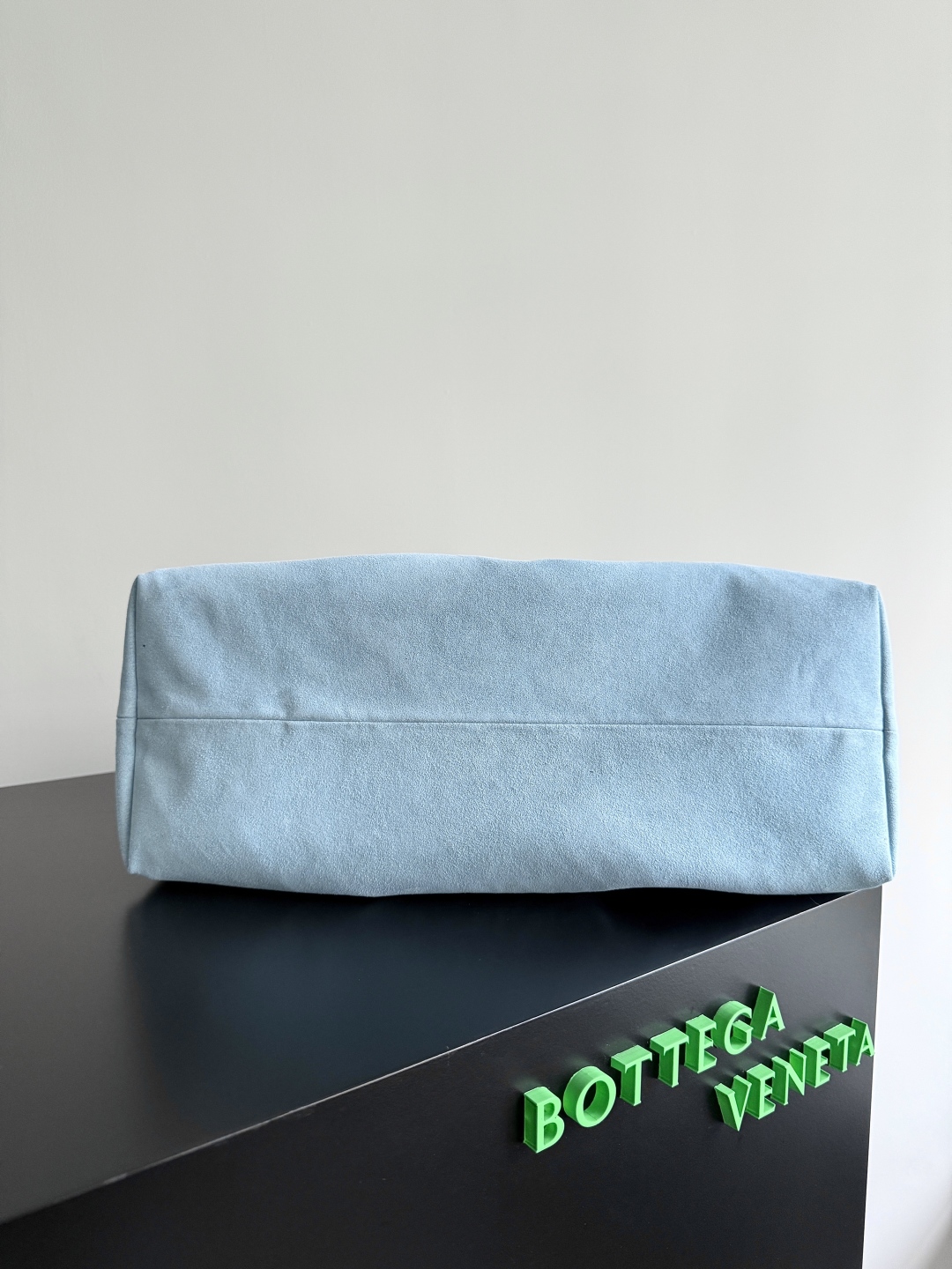 BOTTEGA VENETA 2025 PINACOTECA bag 817166