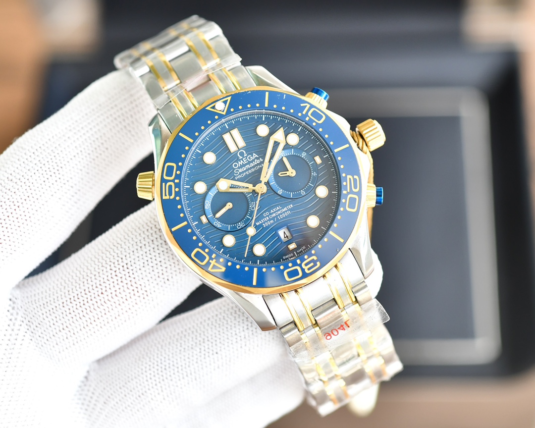 Omega Seamaster 300m Multi-Function 5-Hand Diving Watch