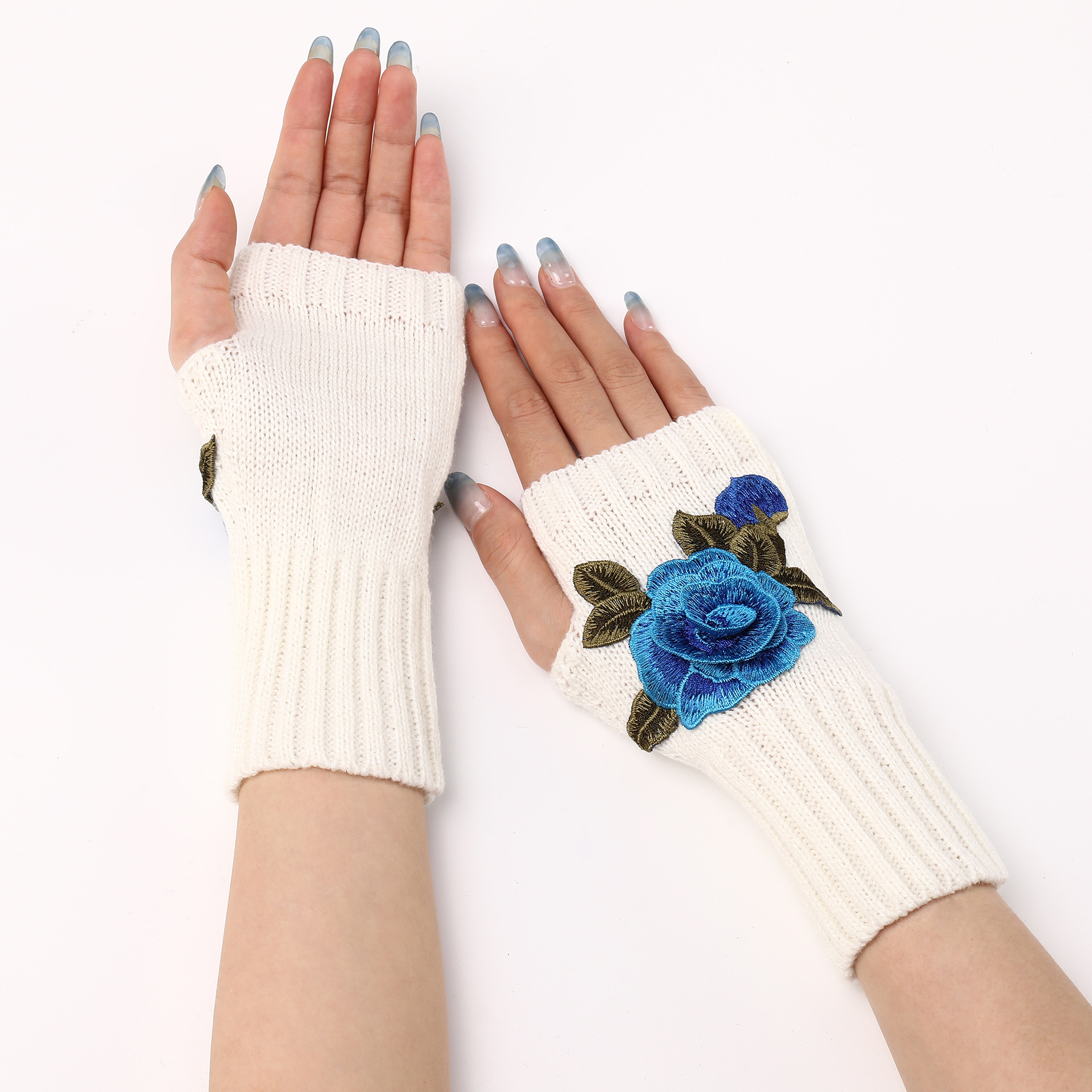 🎄Early Christmas Sale 49% OFF🌸Vintage Floral Embroidered Knitted Gloves✨Buy 3 Get 10% OFF & Free Shipping