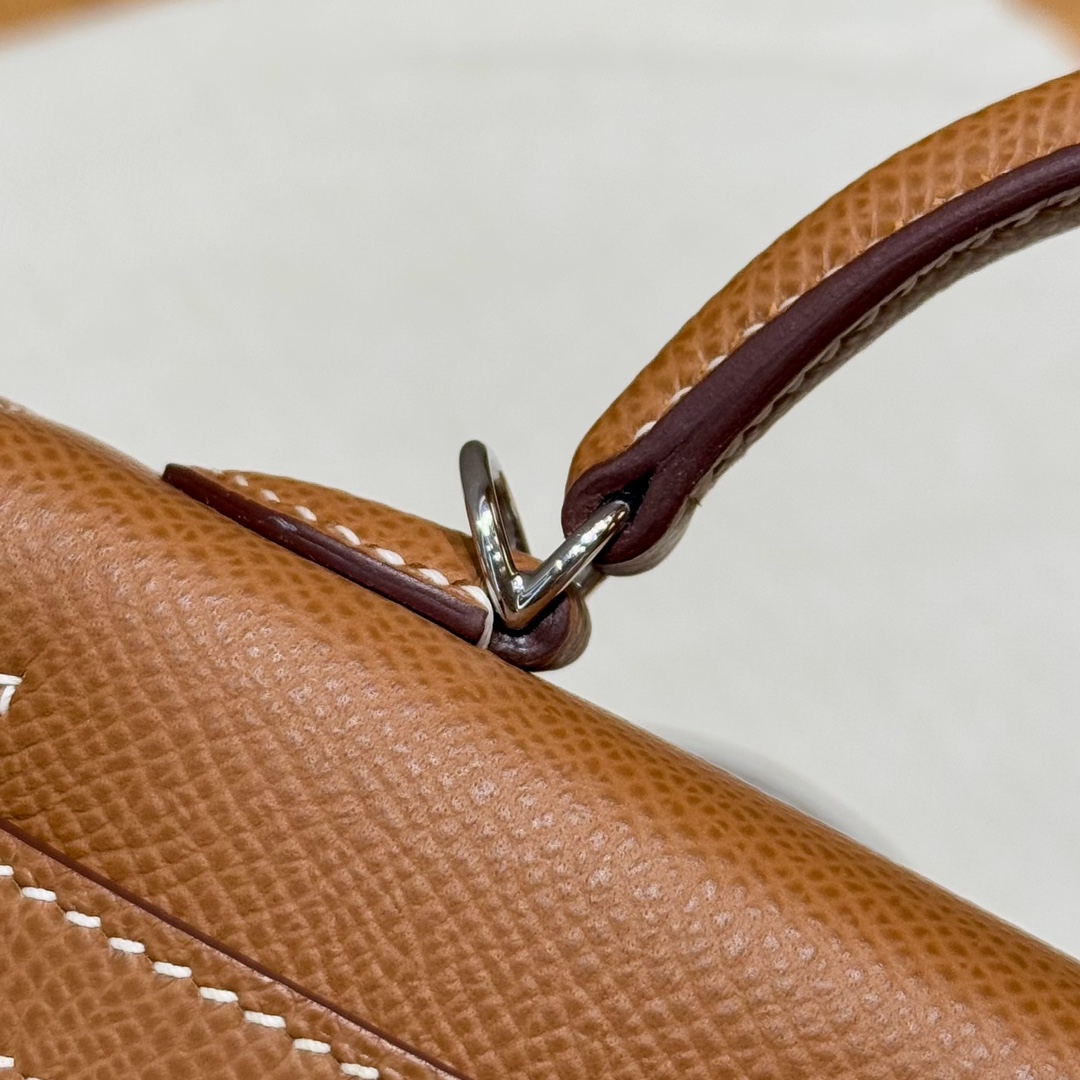 Hermes mini kelly 37Gold handbag (handmade to order)