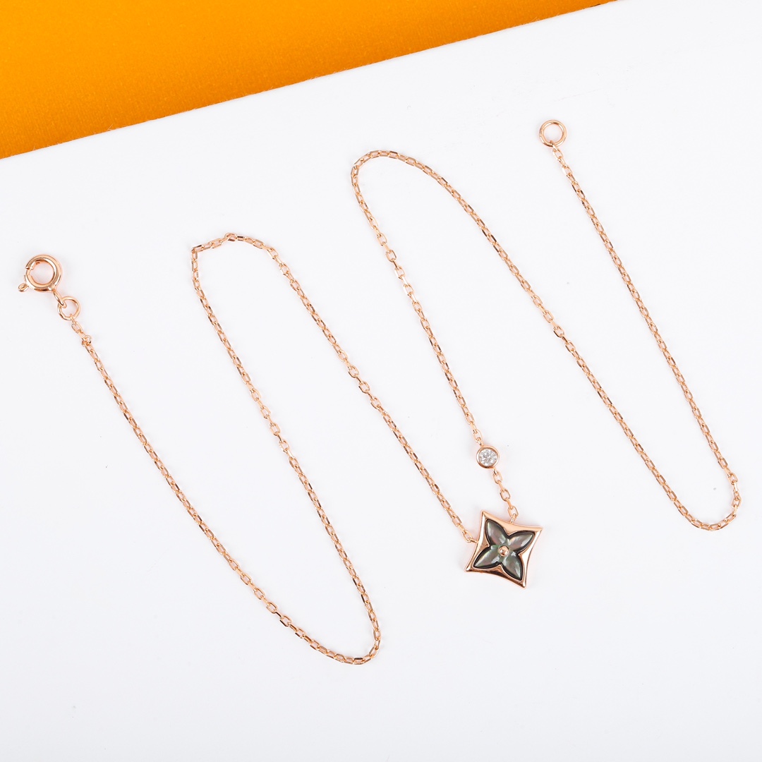 Louis Vuitton Limited Edition Carnelian Necklace