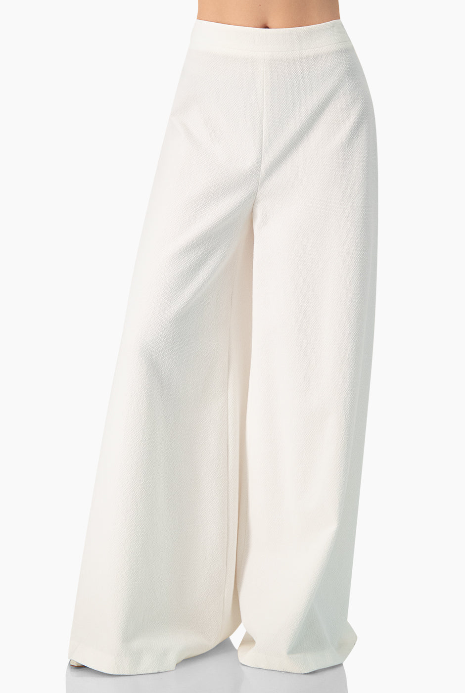 Pantalon liso tipo palazzo