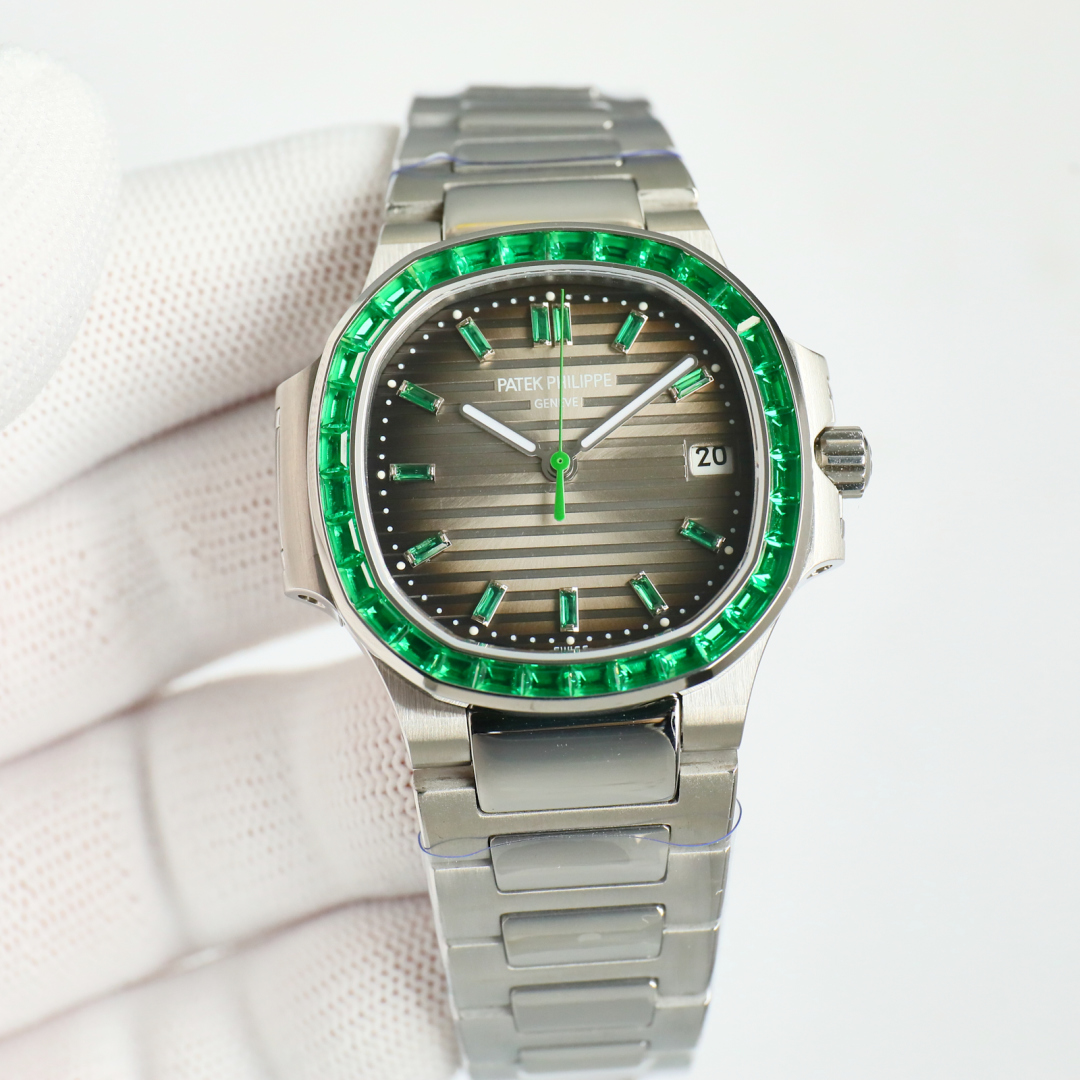 Patek Philippe GR Fac Nautilus 5711 Series