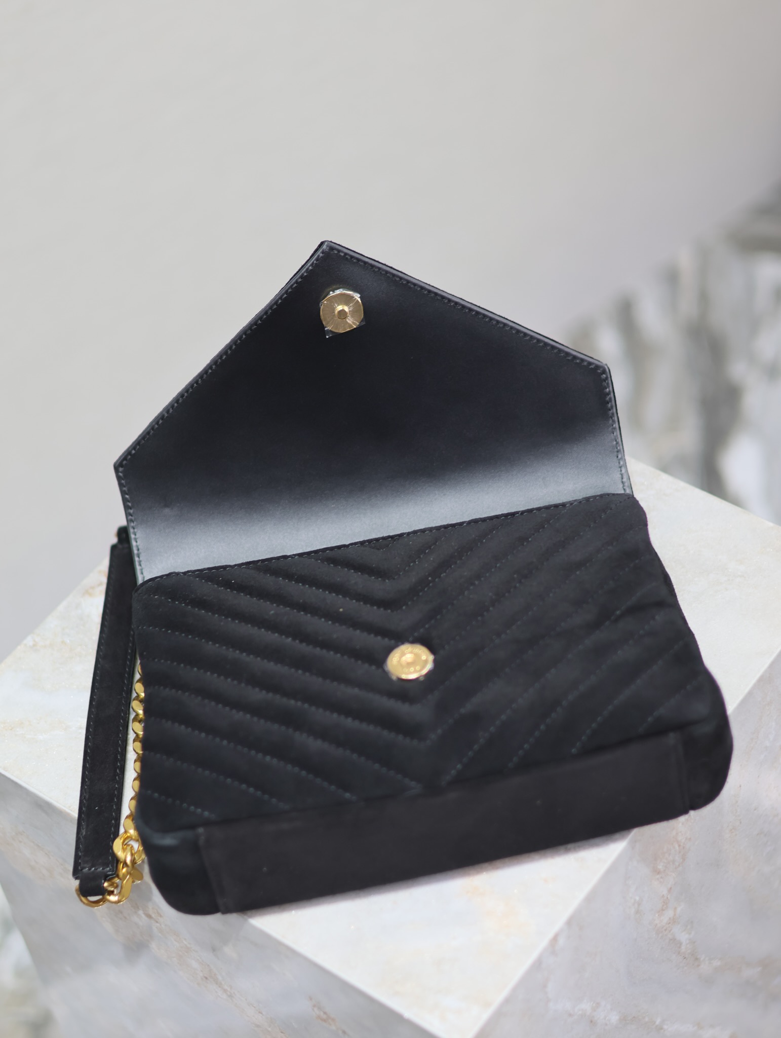 Yves Saint Laurent Monogram college messenger bag 392737