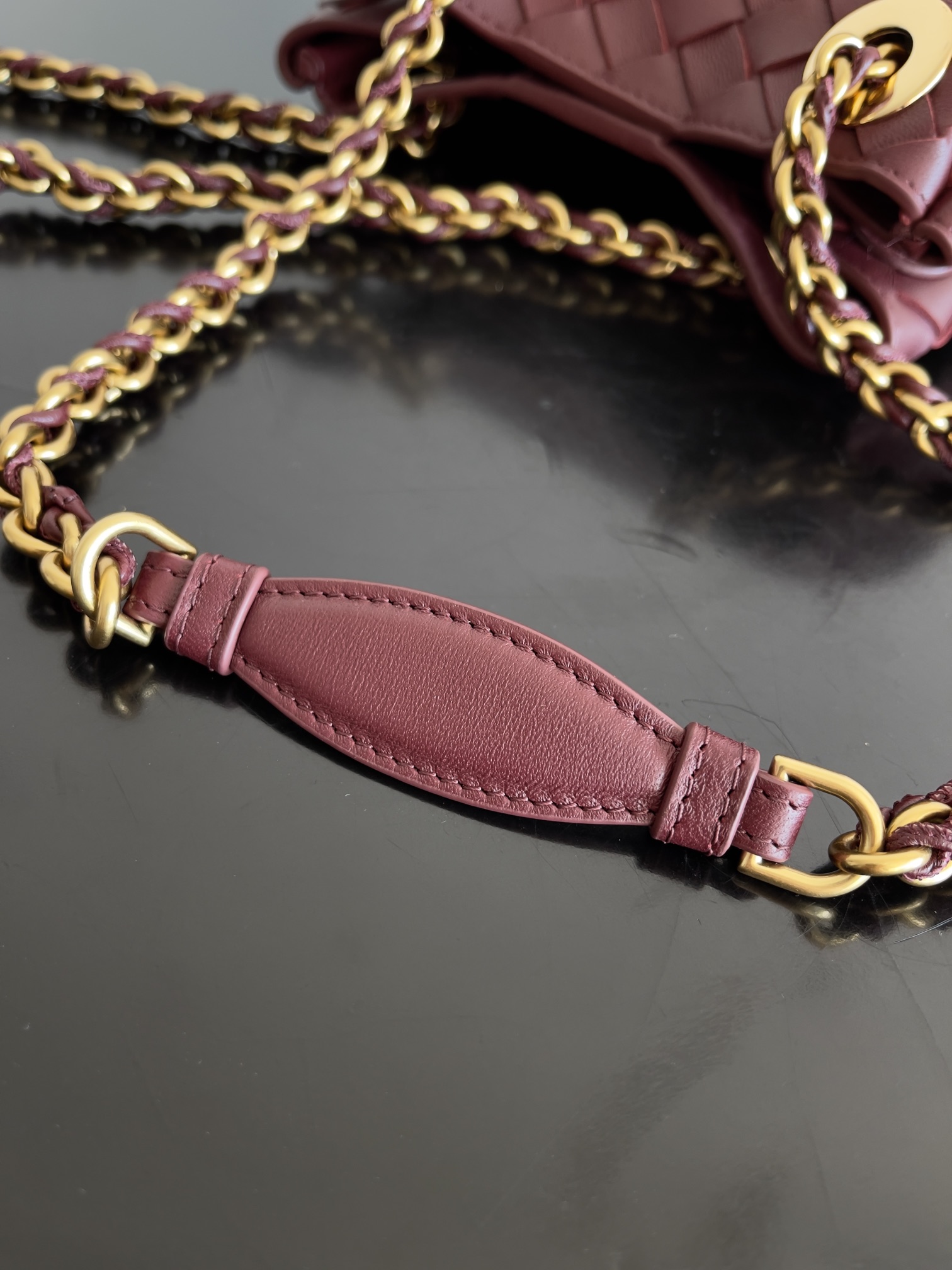 BOTTEGA VENETA New Chain Parachute Bag 817175