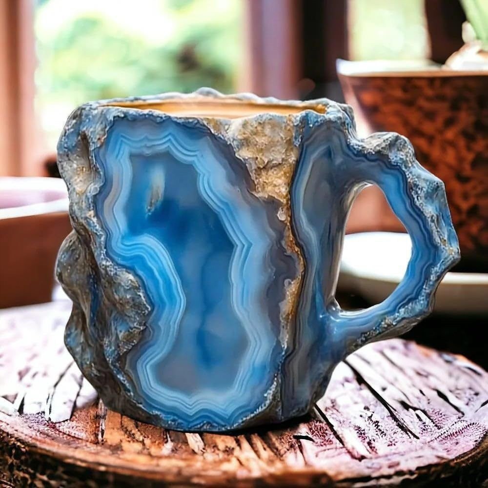 Mineral crystal coffee cup, creative design mug, luxurious decorative handicraft resin water cup.