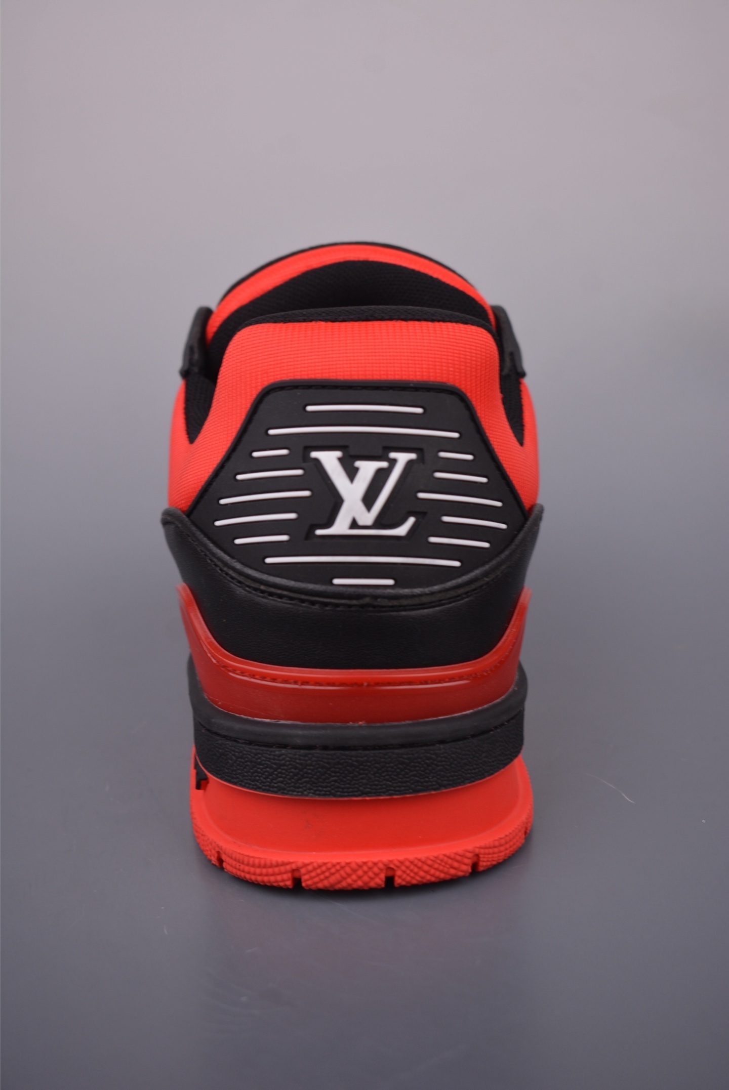 Louis Vuitton Trainer Sneaker Low 