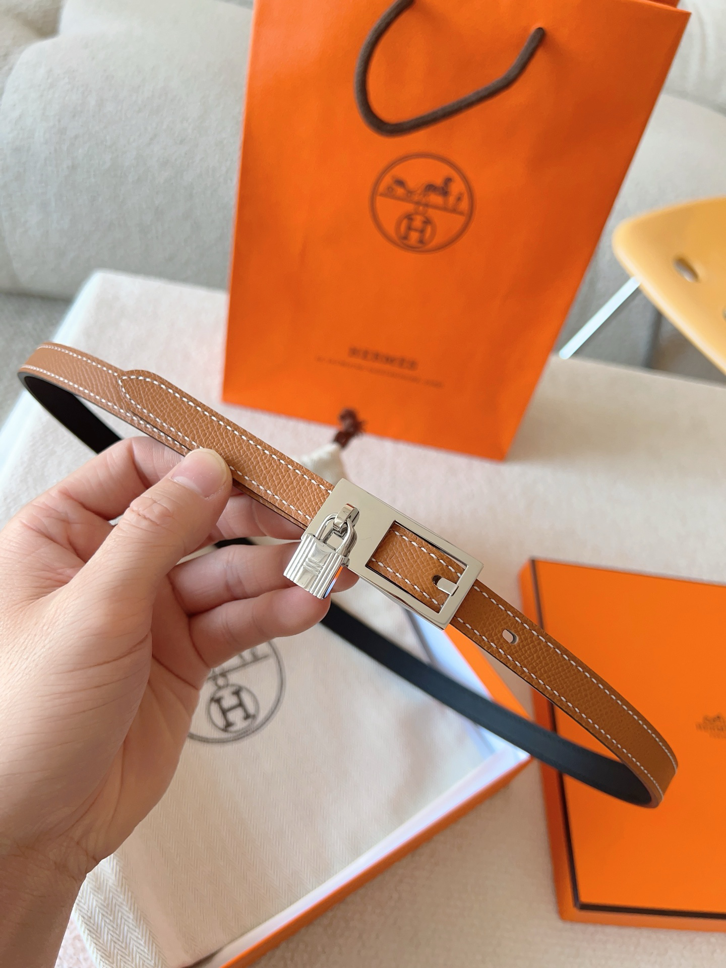 Hermès Women's Calfskin Double-Sided Pin Buckle Belt 1.5cm Width