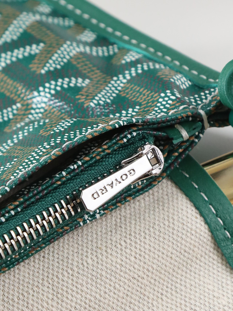 Goyard plumet clutch 020150