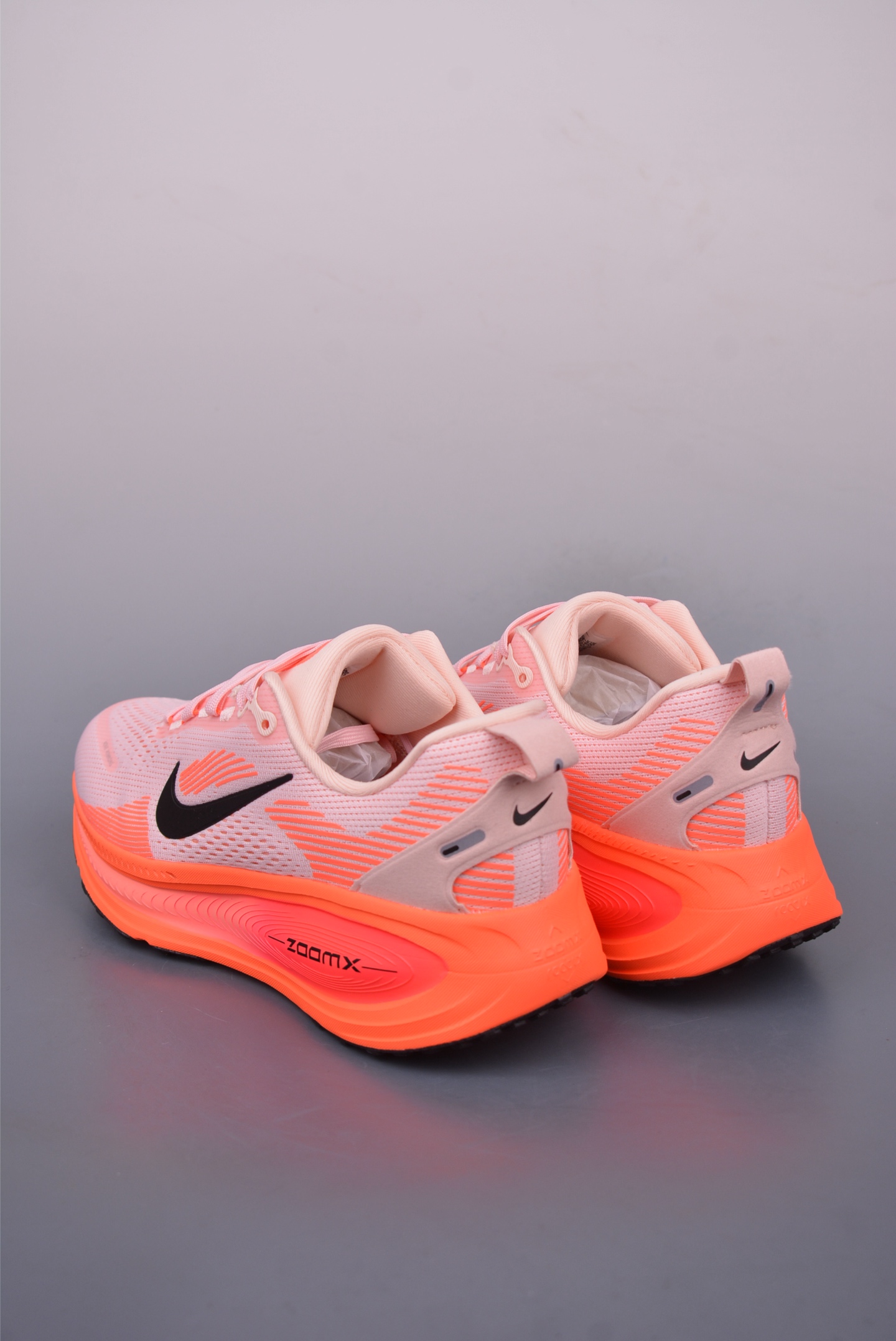Nike Vomero 18 ZoomX running shoes Light Pink Black Hook HM6804-600