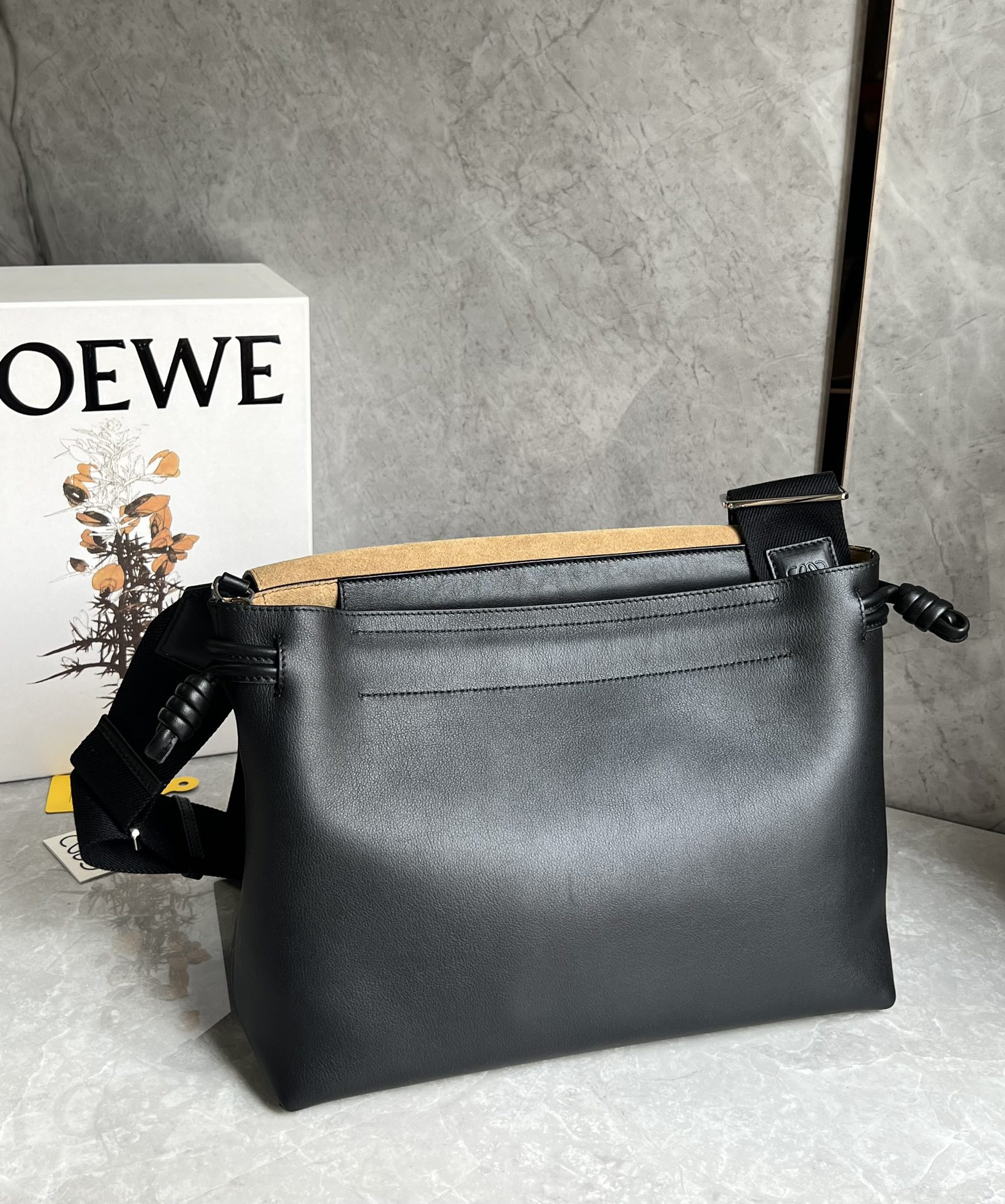 Loewe Flamenco satchel messenger bag 0901