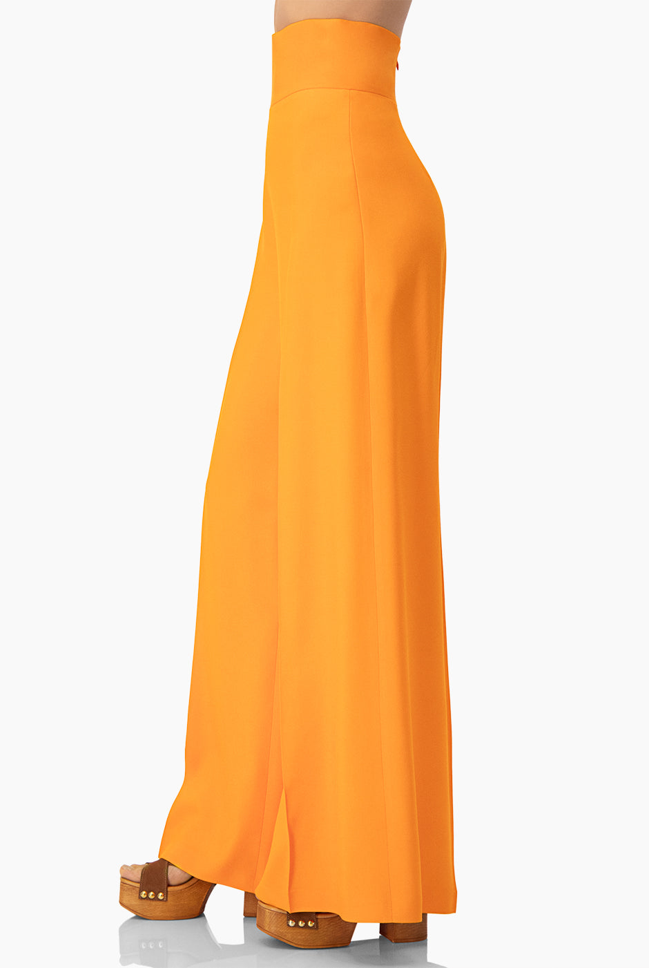 Pantalon de pierna y pretina amplia