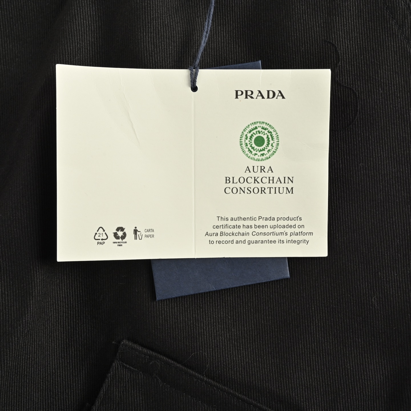 Prada 25ss pocket triangle logo cargo shorts