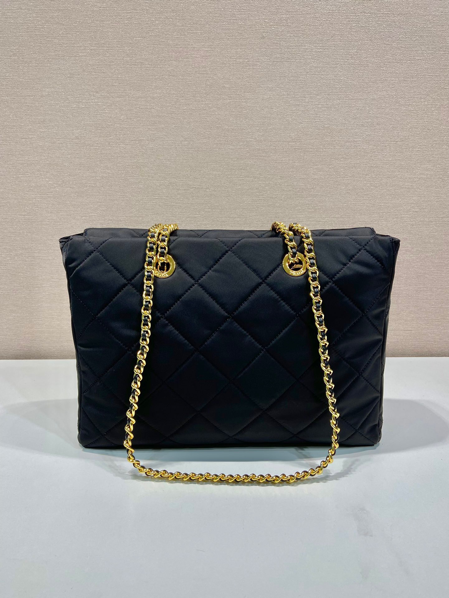 Prada Second-hand zipper large size 1BG467