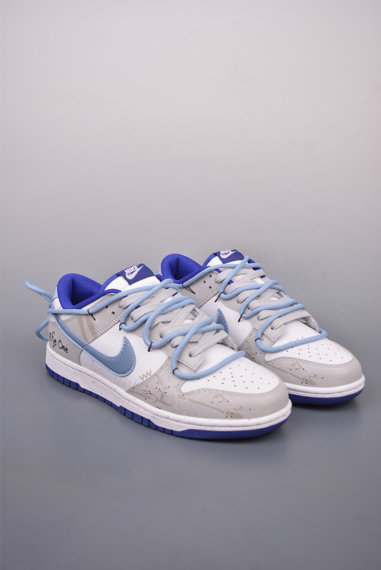 Nike SB Dunk Low Sneakers Ink Dye DV0833-103