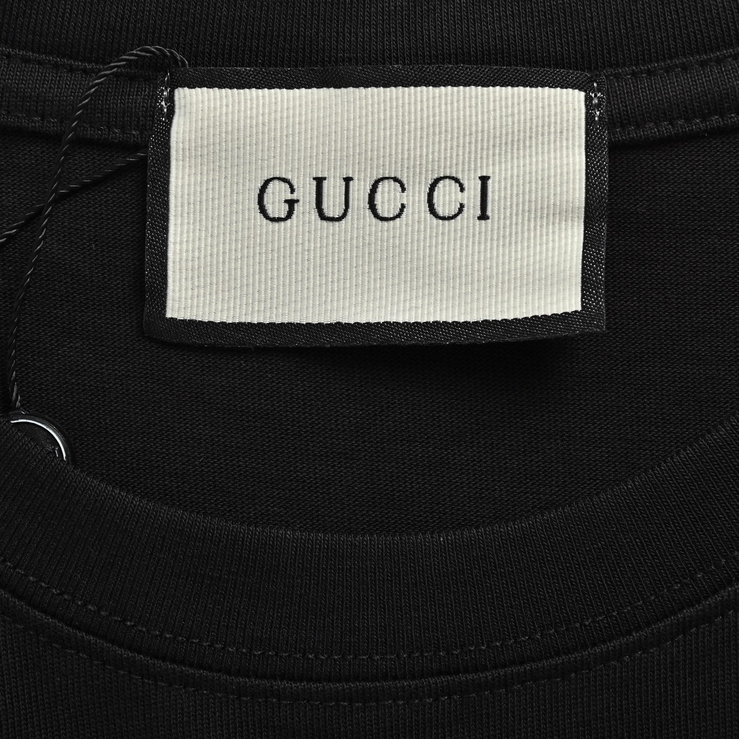 Gucci 24ss three-dimensional letter print short sleeve