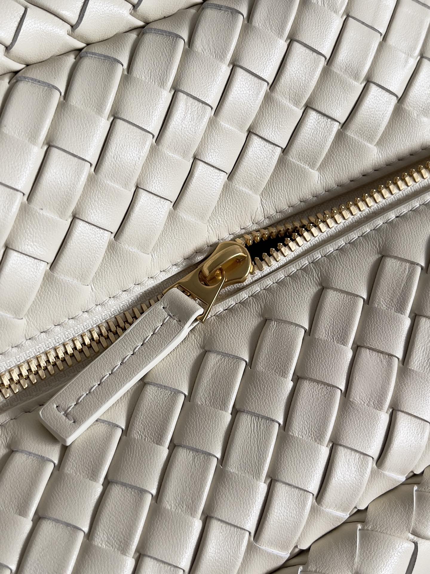 Bottega Veneta 2024 Lets Go Gloves 796258