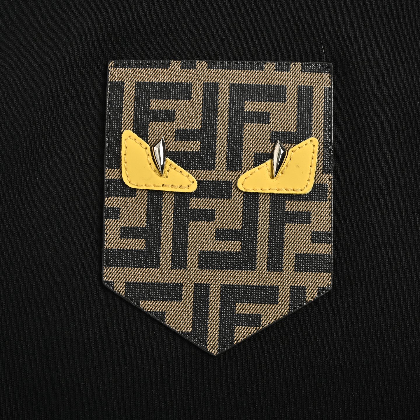 Fendi 25ss little monster eyes FF leather patch pocket short sleeve
