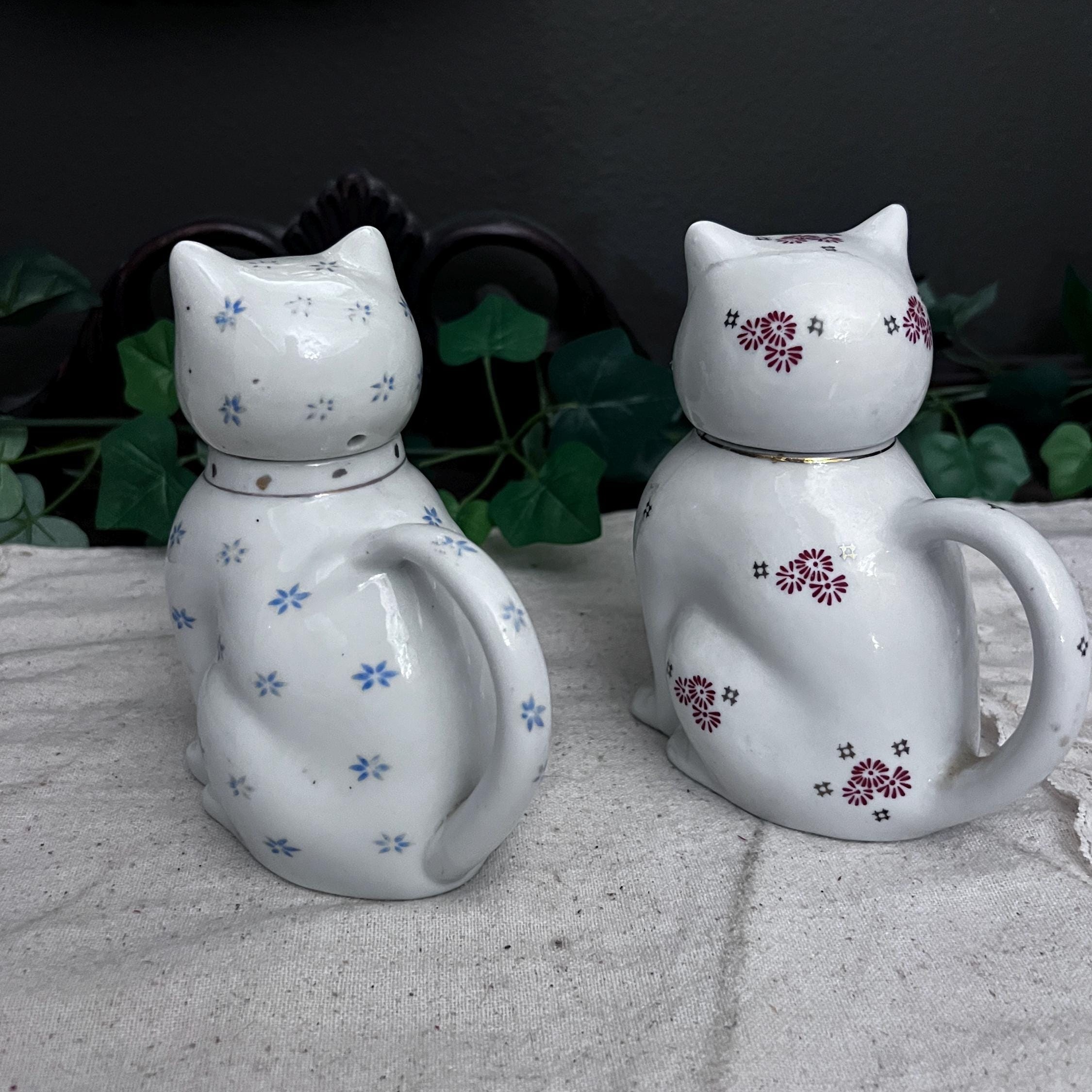 🔥ON SALE🔥Vintage White Cat-Shaped Flowers Teapots