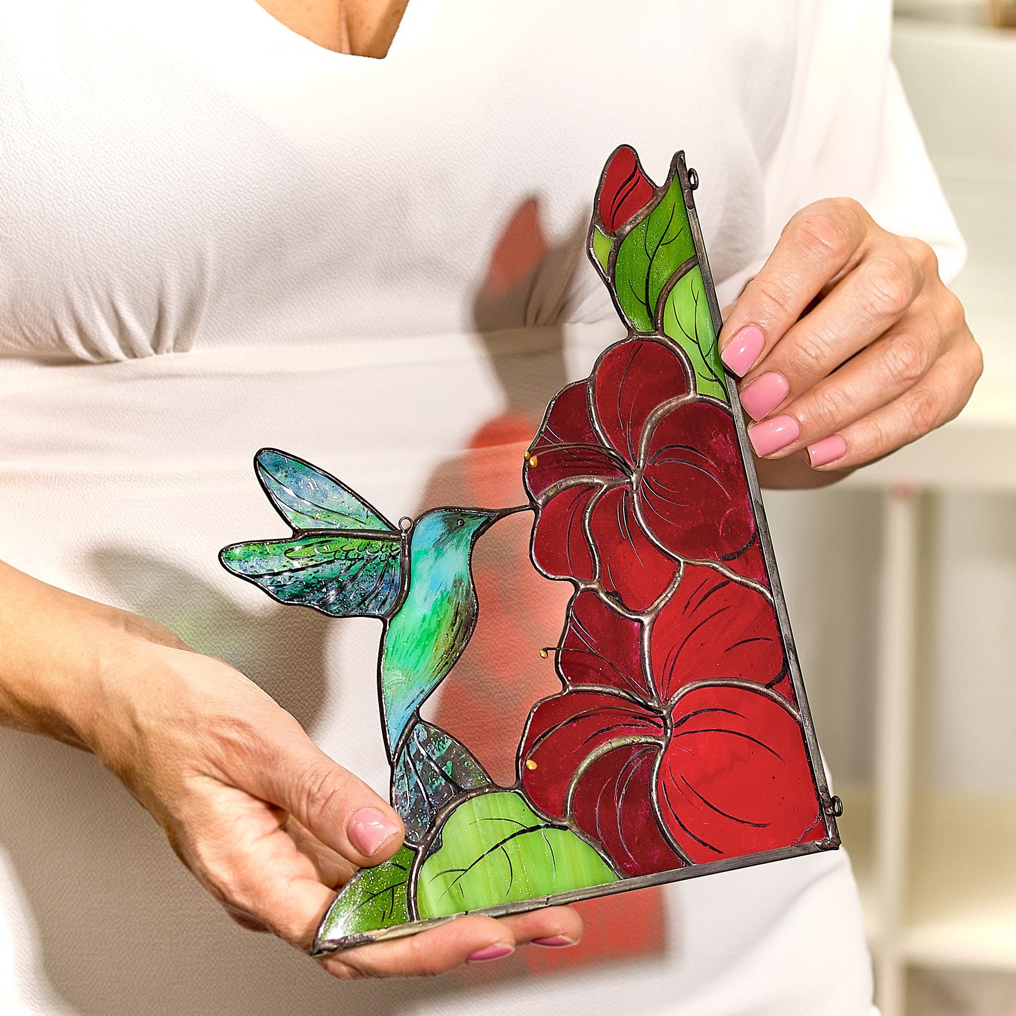 🔥2025 ON SALE🔥Stained Glass Hummingbird Window Corner with Red Hibiscus Flowers