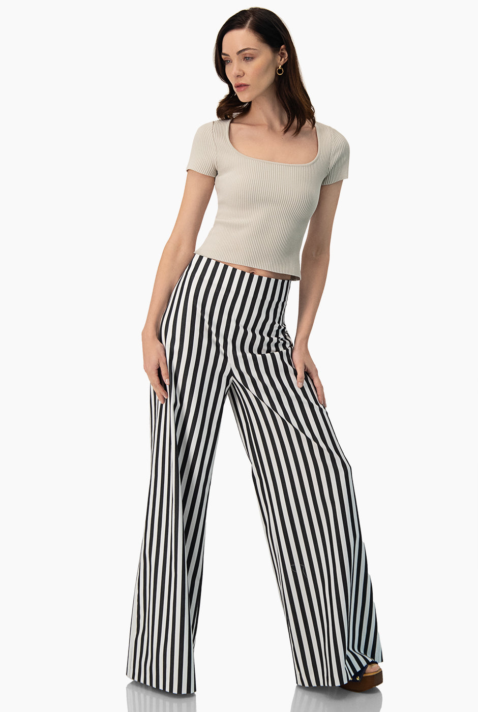 Pantalon amplio rayado