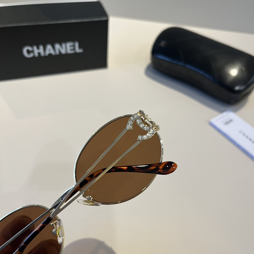 Chanel round frame sunglasses